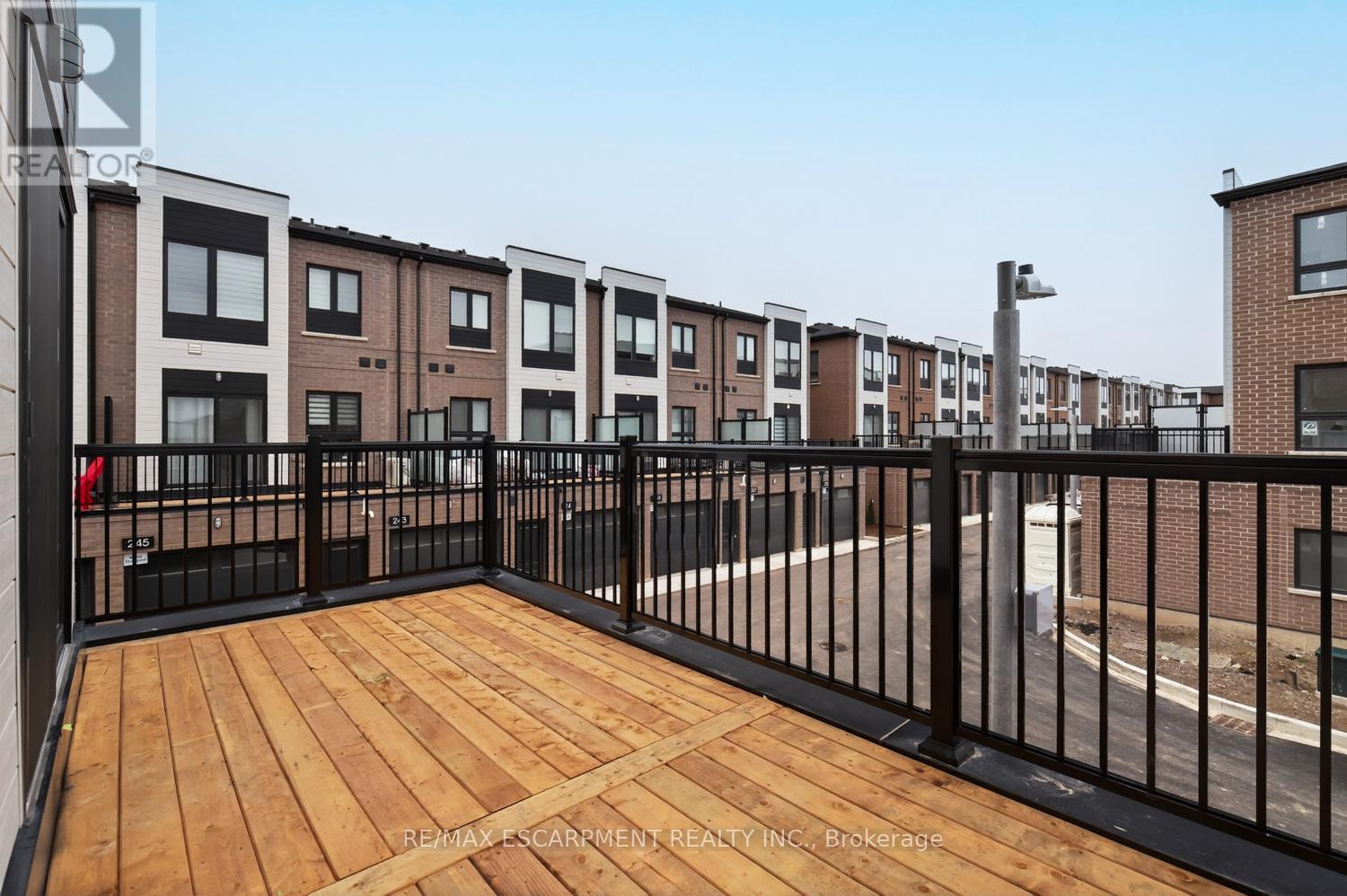 22 - 70 Kenesky Drive, Hamilton, Ontario  L0R 2H7 - Photo 22 - X12555090