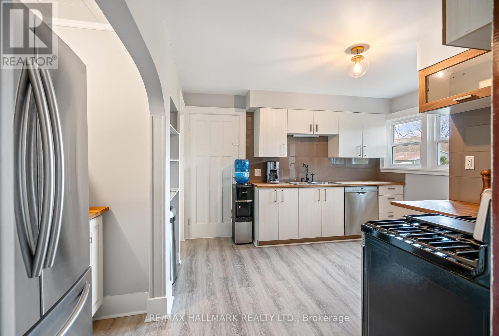 231 Point Abino Road S, Fort Erie, Ontario  L0S 1N0 - Photo 28 - X12555128