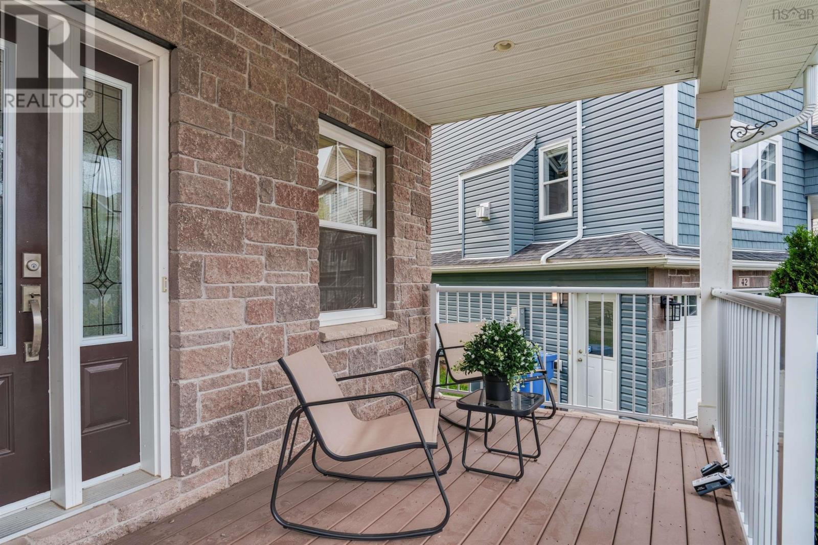 Property at 38 Lowther Lane image 3