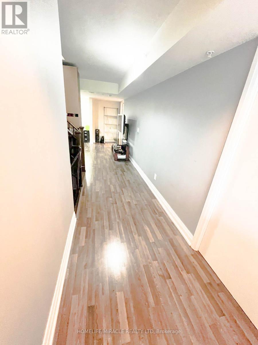 1301 - 565 Wilson Avenue, Toronto, Ontario  M3H 0C6 - Photo 12 - C12555206