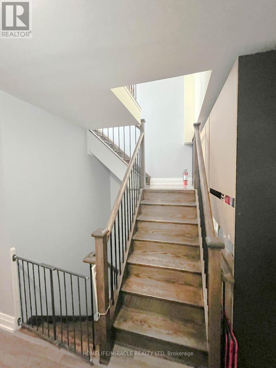 1301 - 565 Wilson Avenue, Toronto, Ontario  M3H 0C6 - Photo 19 - C12555206