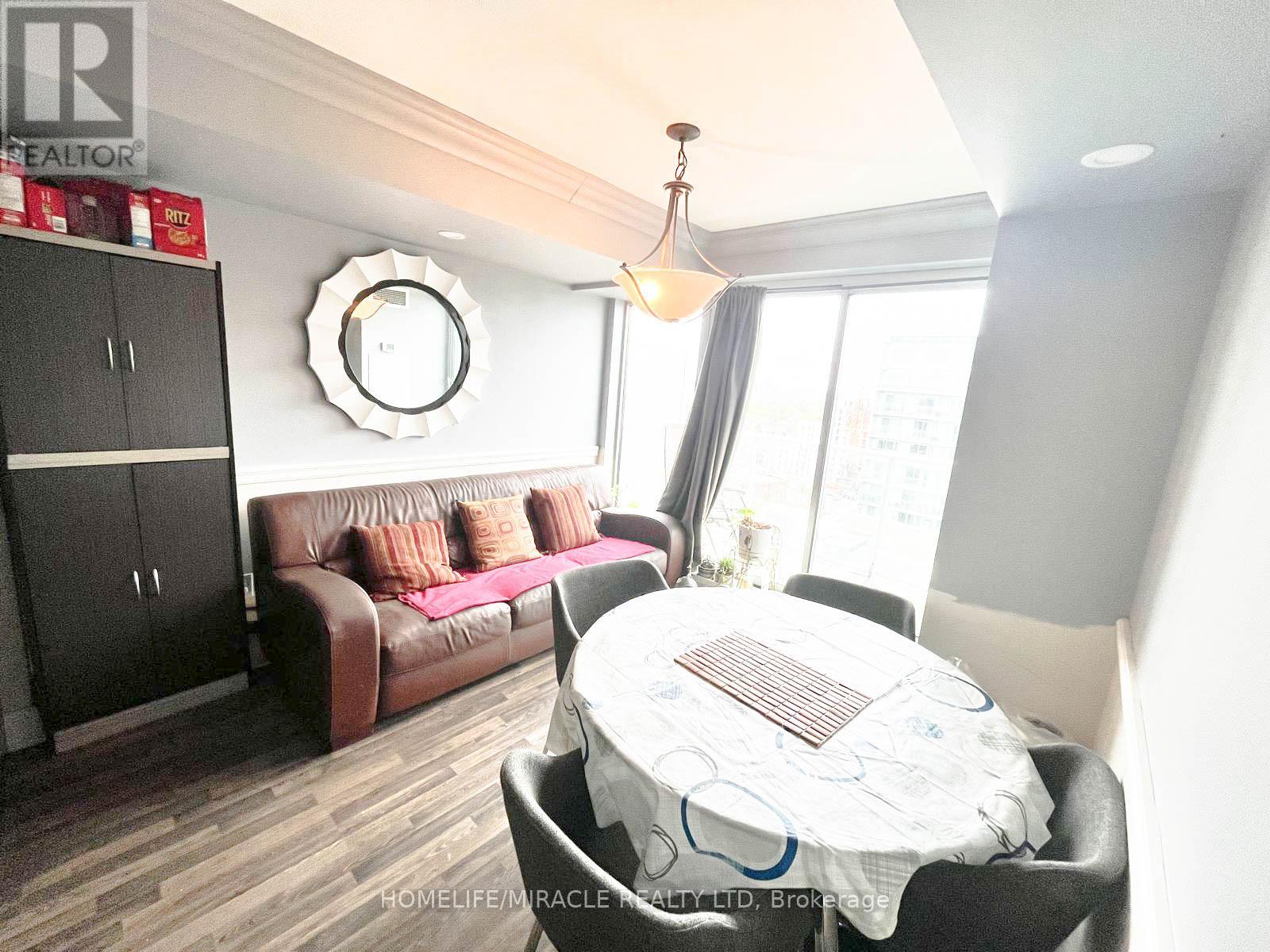 1301 - 565 Wilson Avenue, Toronto, Ontario  M3H 0C6 - Photo 8 - C12555206