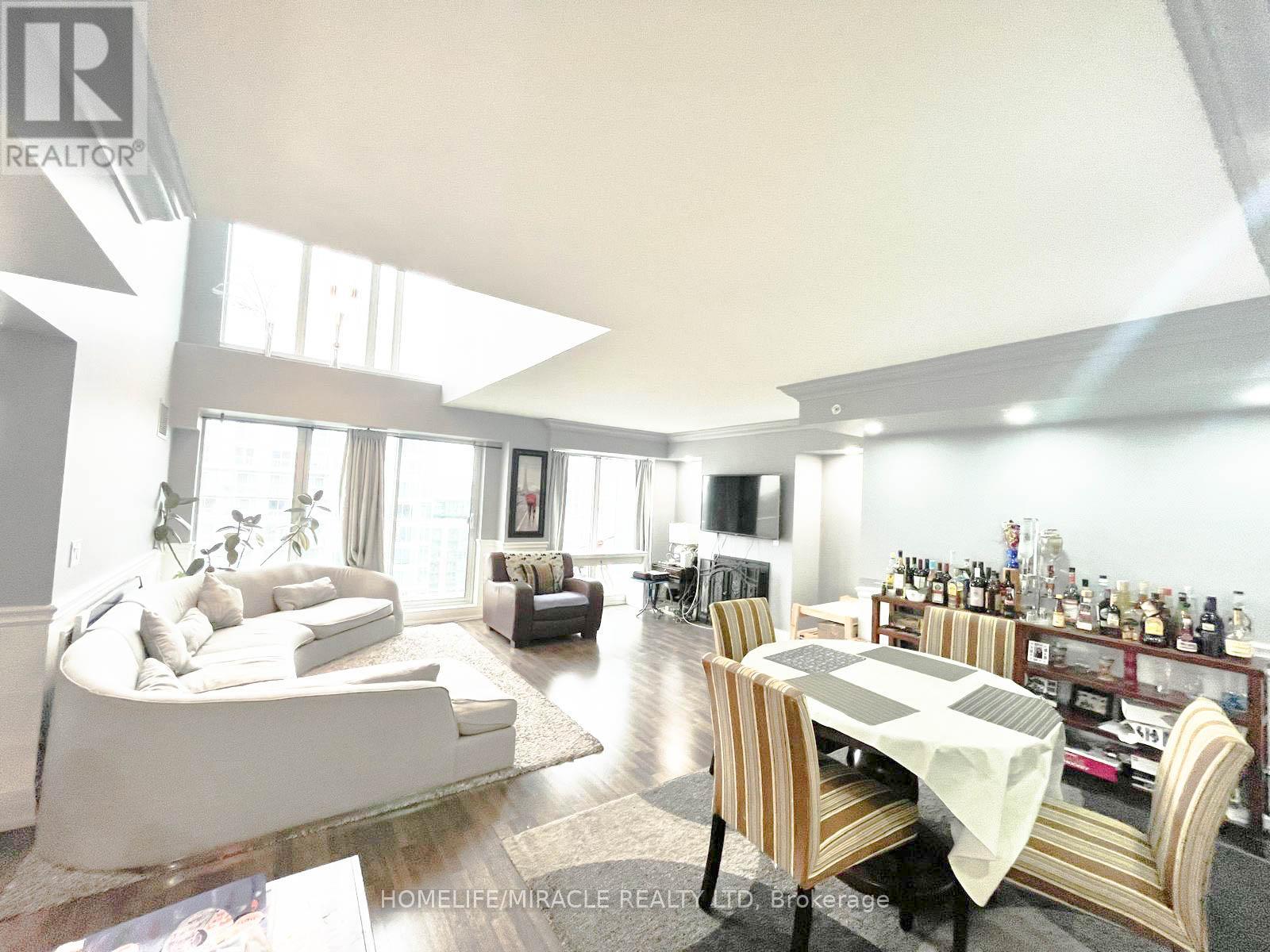 1301 - 565 Wilson Avenue, Toronto, Ontario  M3H 0C6 - Photo 9 - C12555206