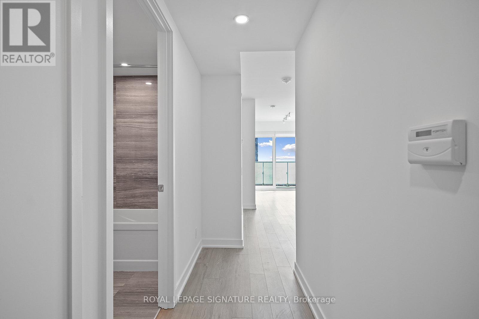 4508 - 88 Queen Street E, Toronto, Ontario  M5C 0B6 - Photo 2 - C12555256