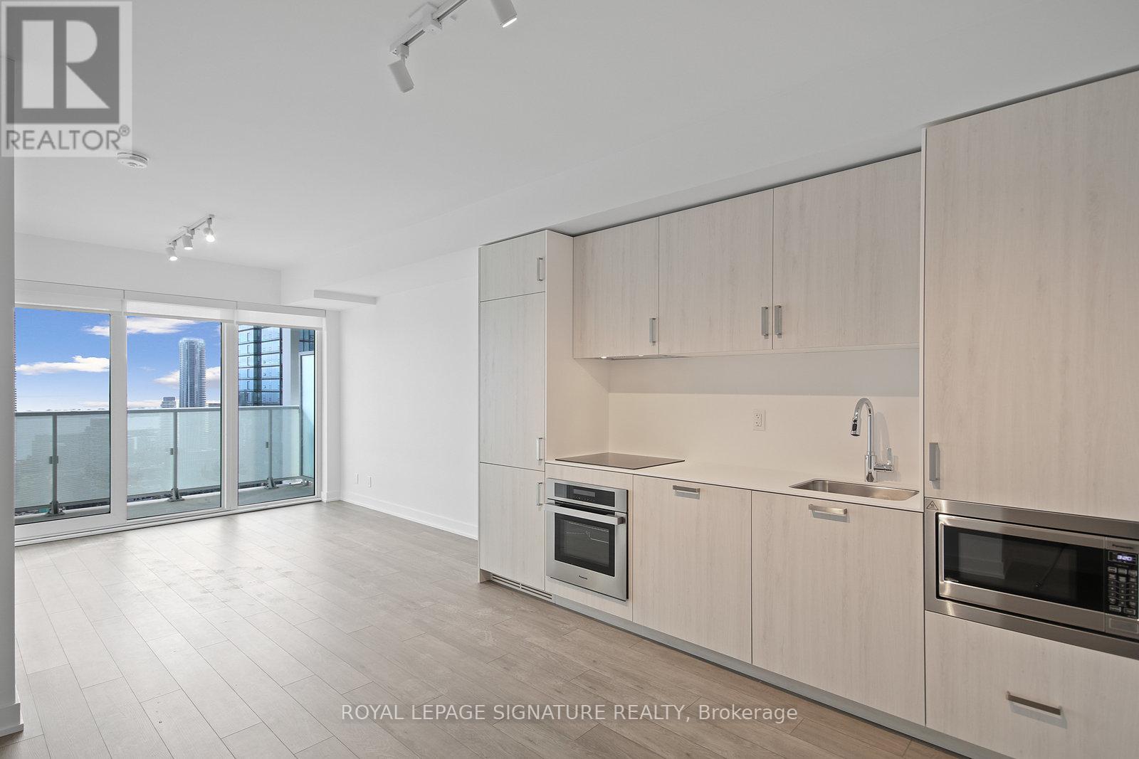 4508 - 88 Queen Street E, Toronto, Ontario  M5C 0B6 - Photo 4 - C12555256