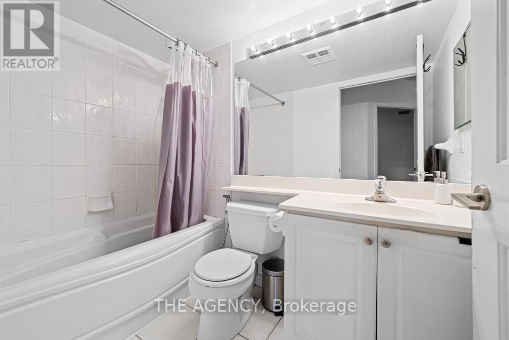 2808 - 4968 Yonge Street, Toronto, Ontario  M2N 7G9 - Photo 6 - C12555266