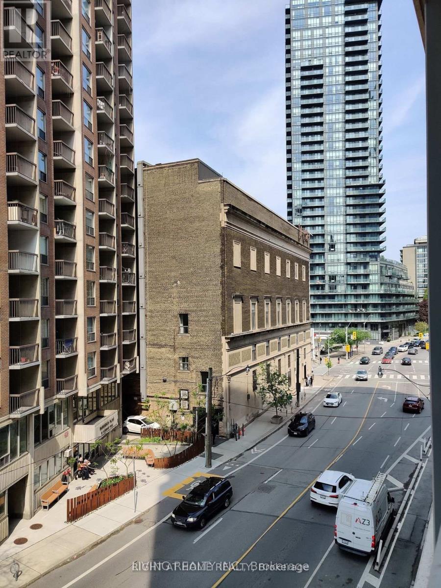 Ph207 - 8 Scollard Street, Toronto, Ontario M5R 1M2 - Photo 16 - C12555316