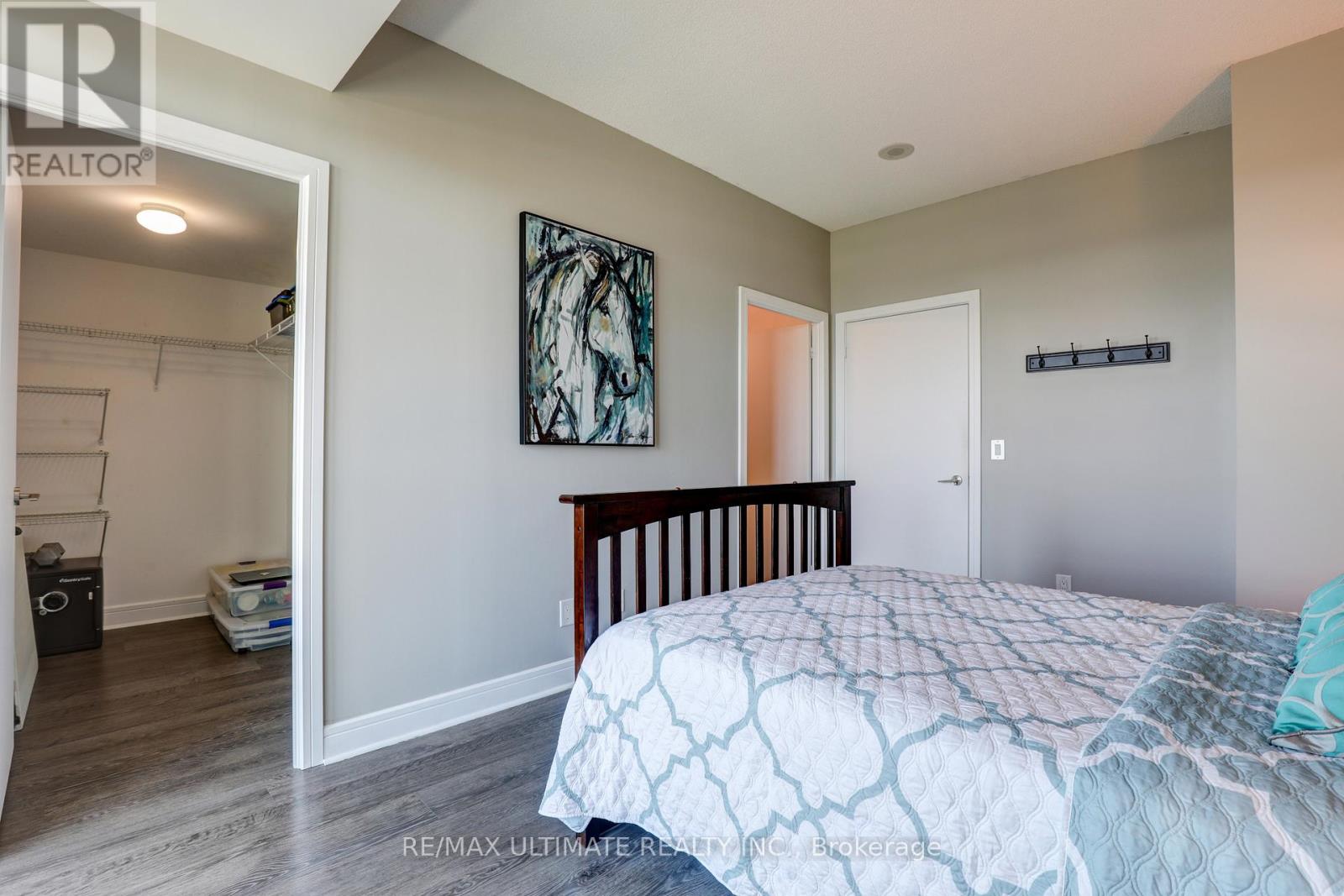 807 - 35 Brian Peck Crescent, Toronto, Ontario  M4G 0A5 - Photo 14 - C12555360