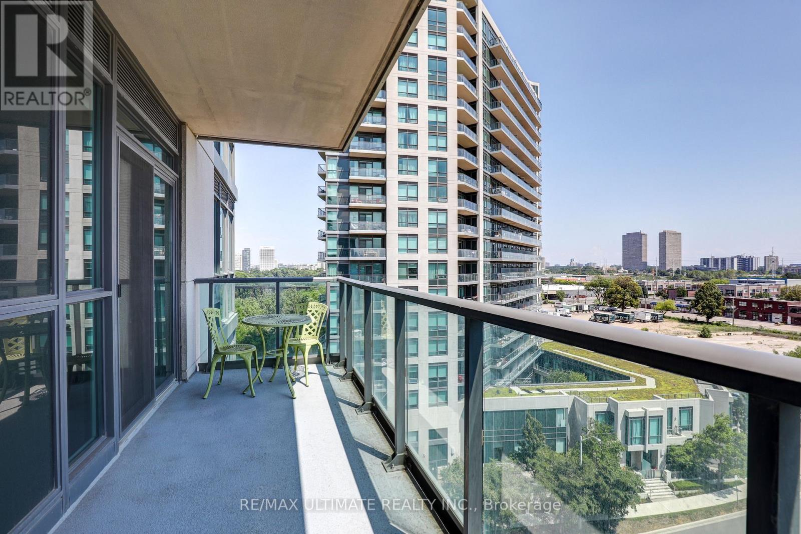 807 - 35 Brian Peck Crescent, Toronto, Ontario  M4G 0A5 - Photo 22 - C12555360