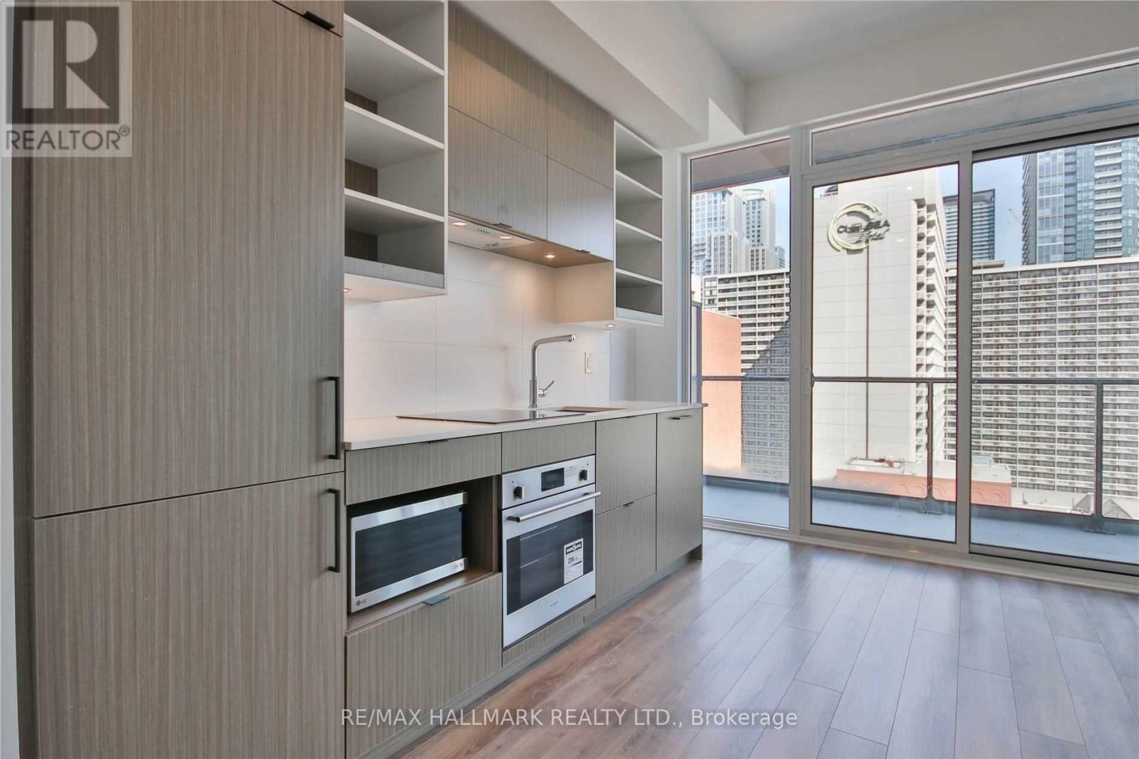 1222 - 20 Edward Street, Toronto, Ontario  M5G 1C9 - Photo 17 - C12555384