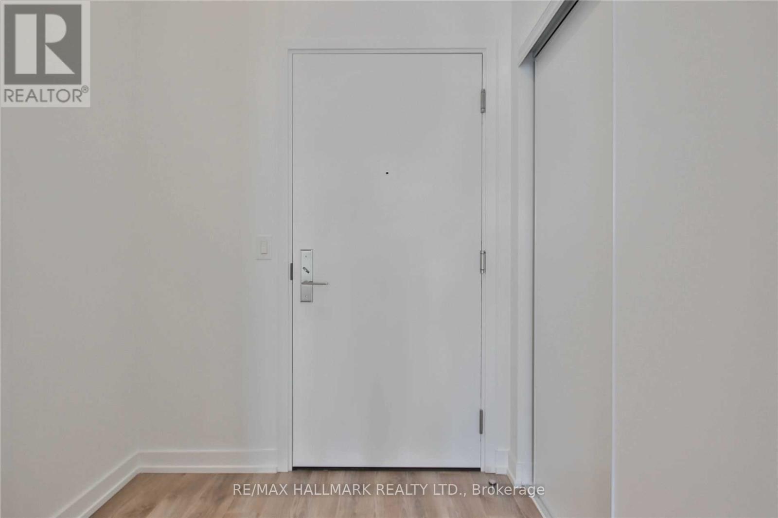 1222 - 20 Edward Street, Toronto, Ontario  M5G 1C9 - Photo 7 - C12555384