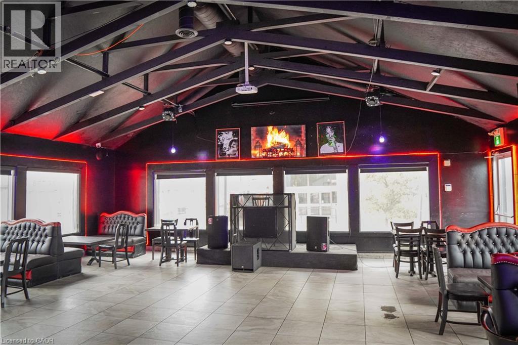 200 King Street E, Kitchener, Ontario  N2H 2P6 - Photo 2 - 40789084