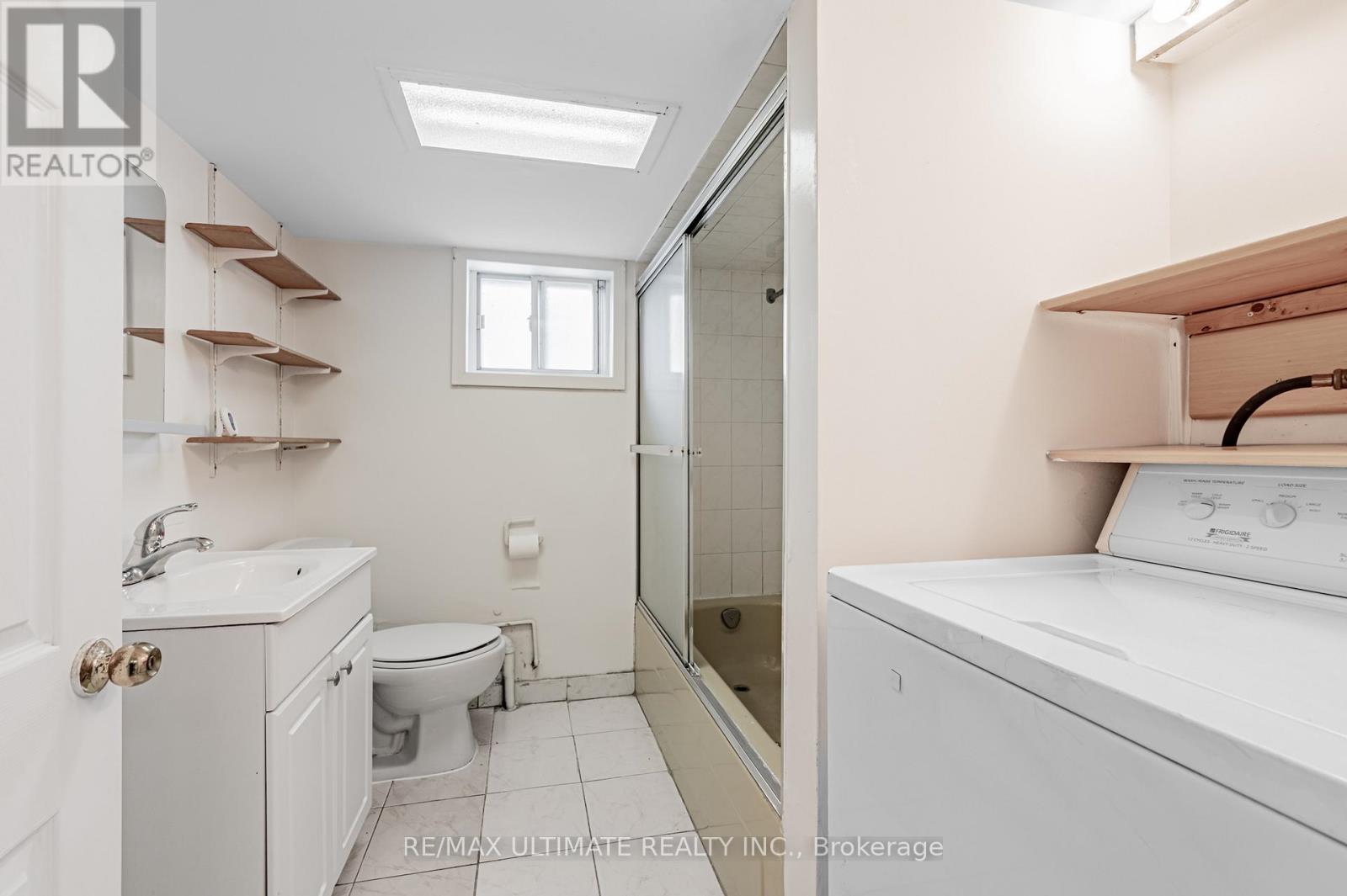 42 Carr Street, Toronto, Ontario M5T 1B5 - Photo 29 - C12555122