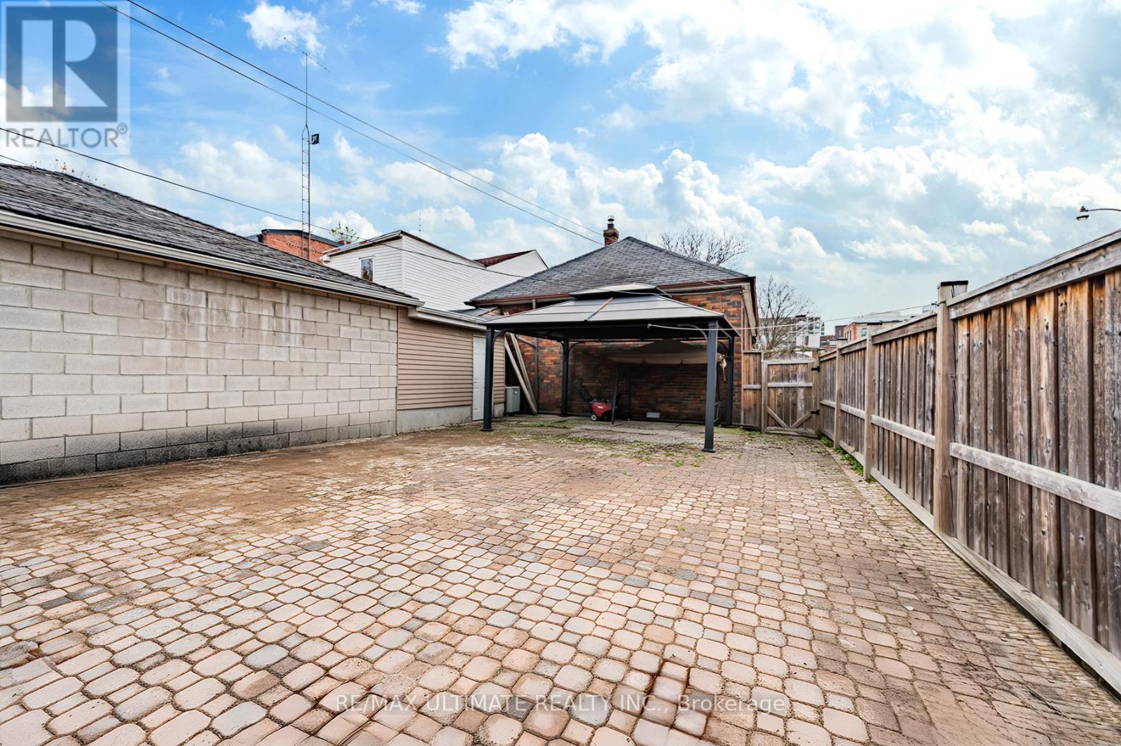 42 Carr Street, Toronto, Ontario M5T 1B5 - Photo 30 - C12555122