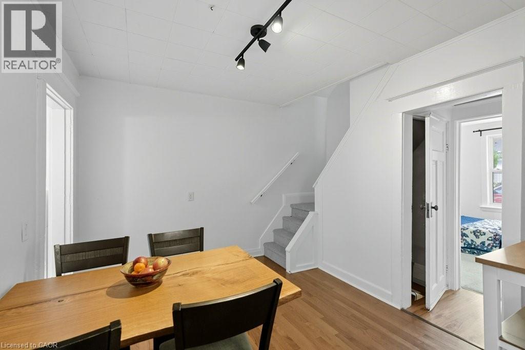 159 Hope Avenue, Hamilton, Ontario  L8H 2E7 - Photo 9 - 40789085