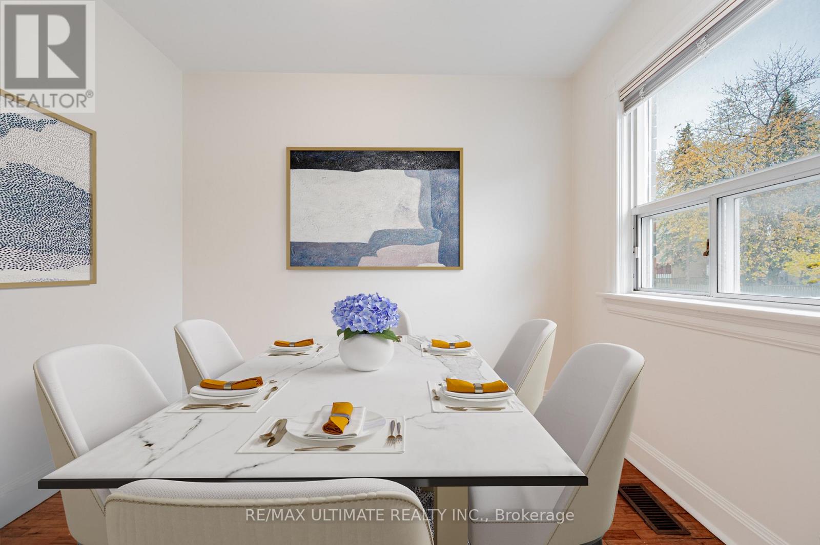 42 Carr Street, Toronto, Ontario M5T 1B5 - Photo 6 - C12555122