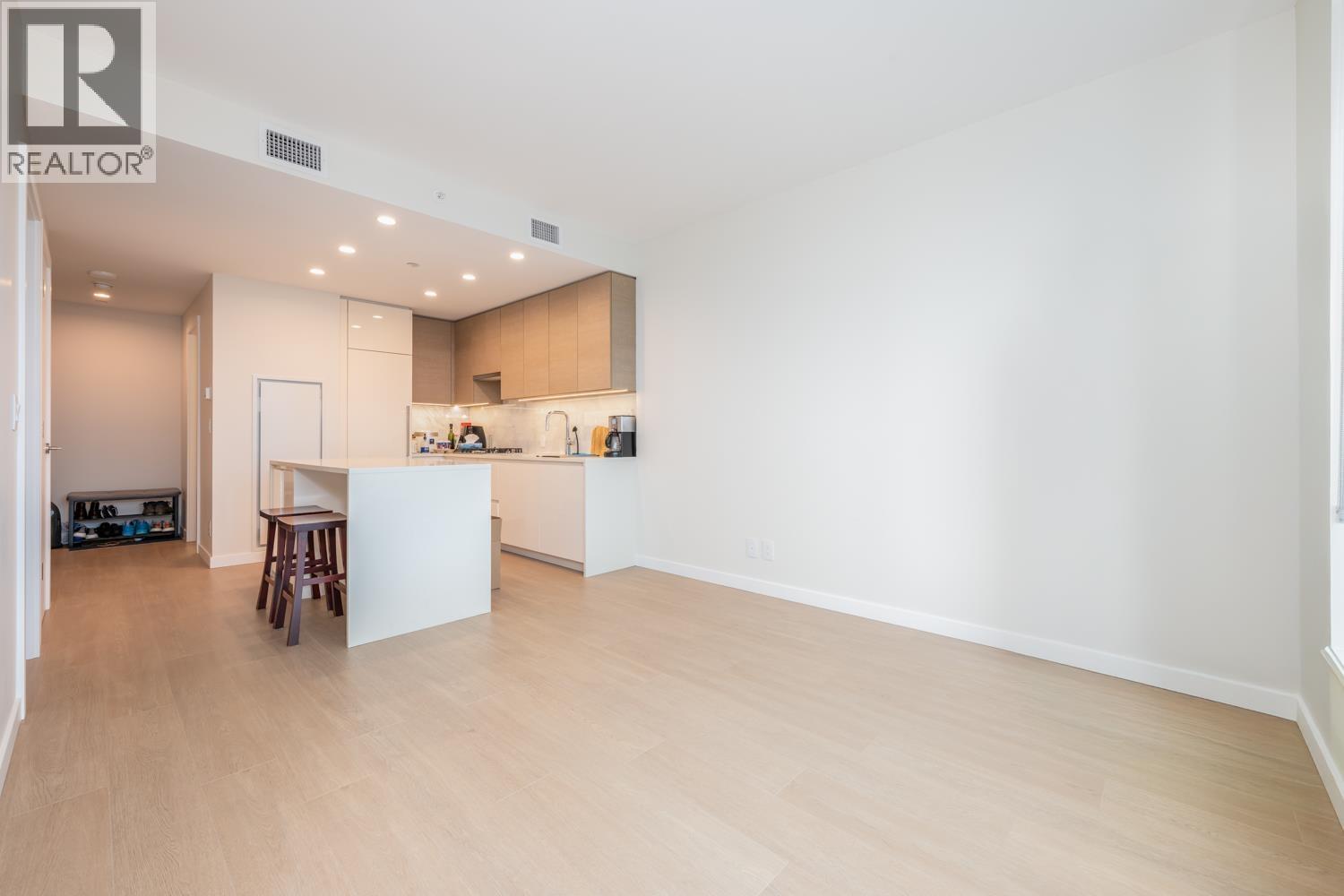 2301 4168 Lougheed Highway, Burnaby, British Columbia  V5C 0N9 - Photo 10 - R3068147