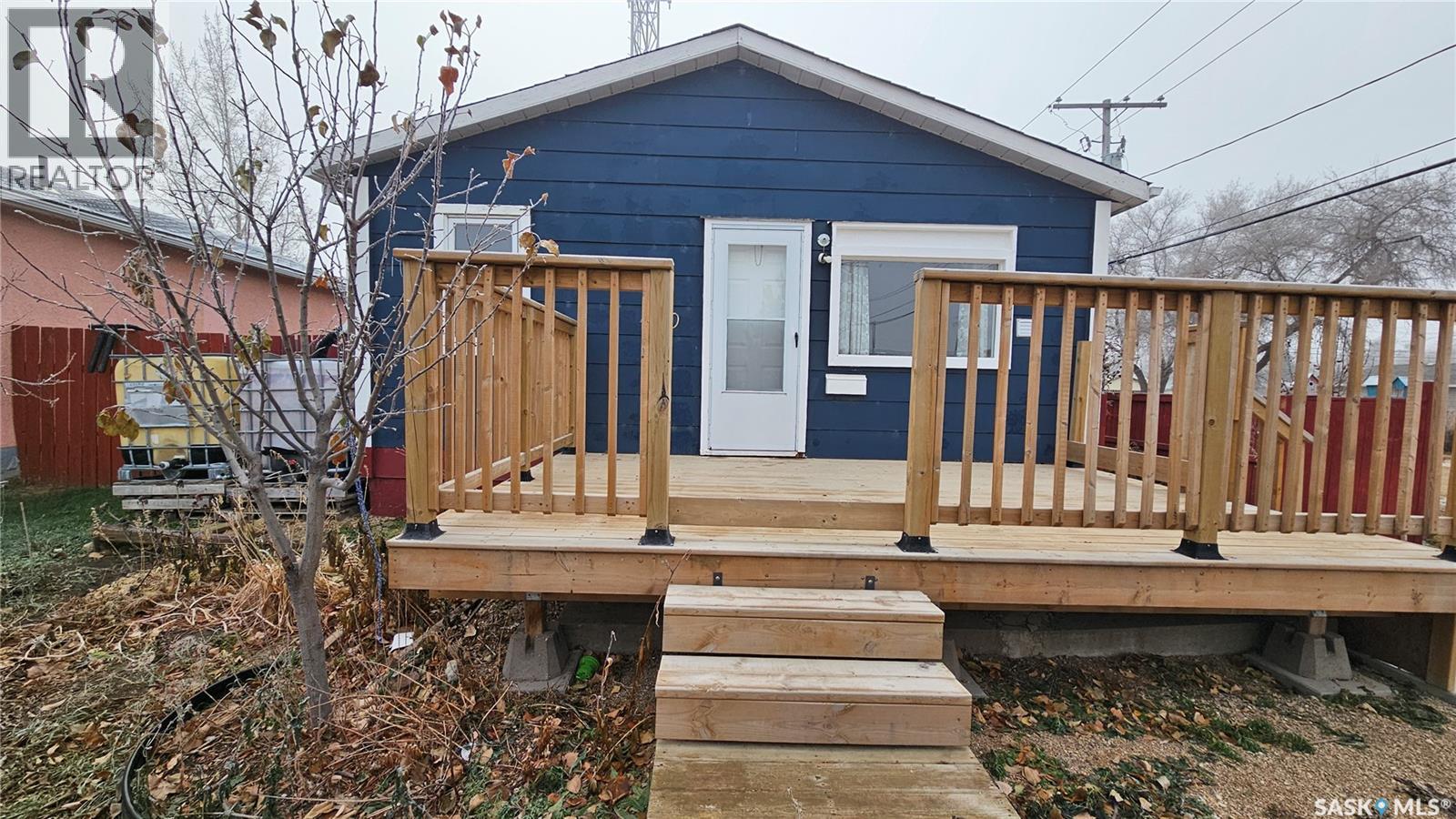 400 W 1st STREET, dundurn, Saskatchewan