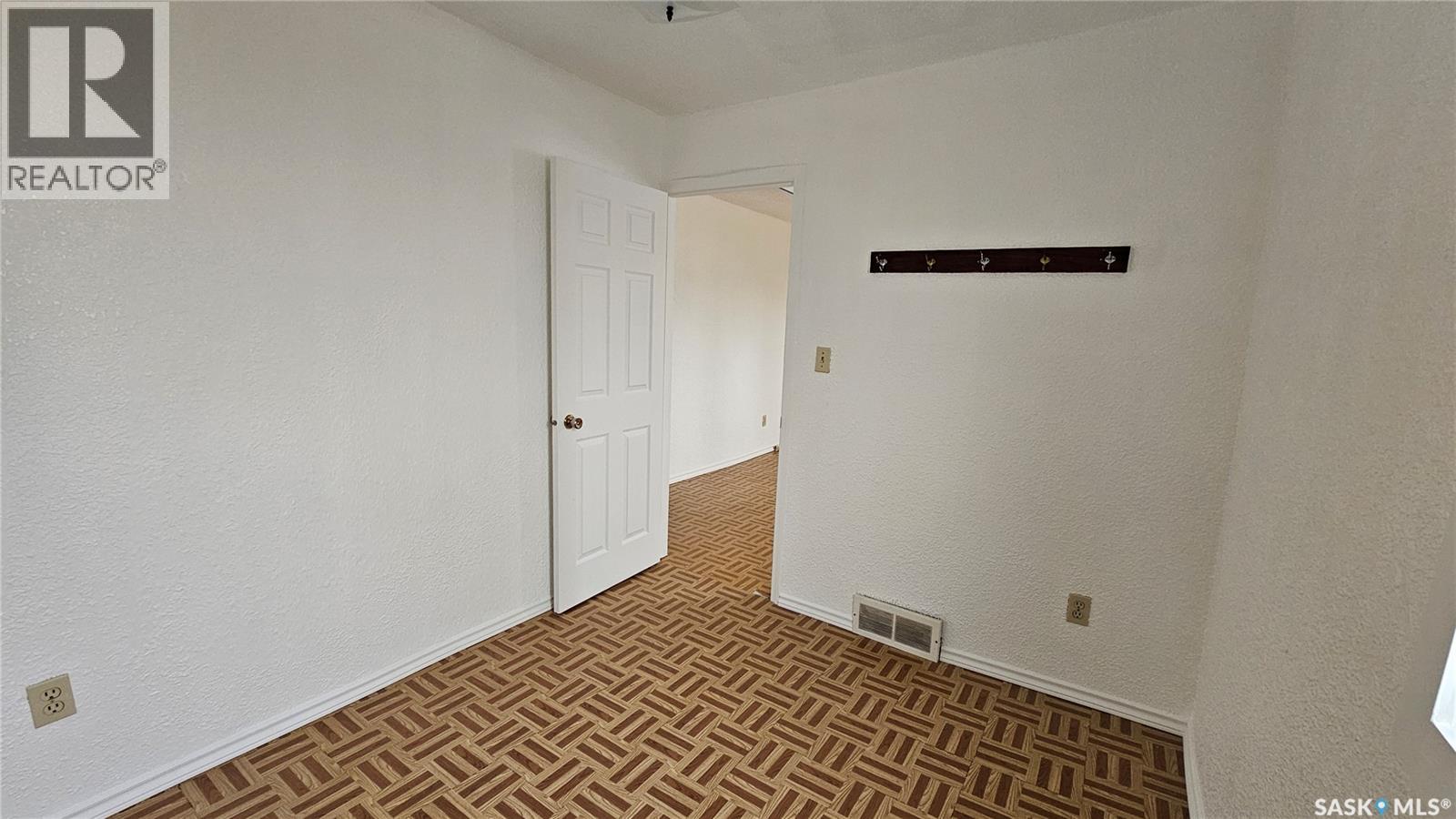 400 W 1st Street, Dundurn, Saskatchewan  S0K 1K0 - Photo 6 - SK024251