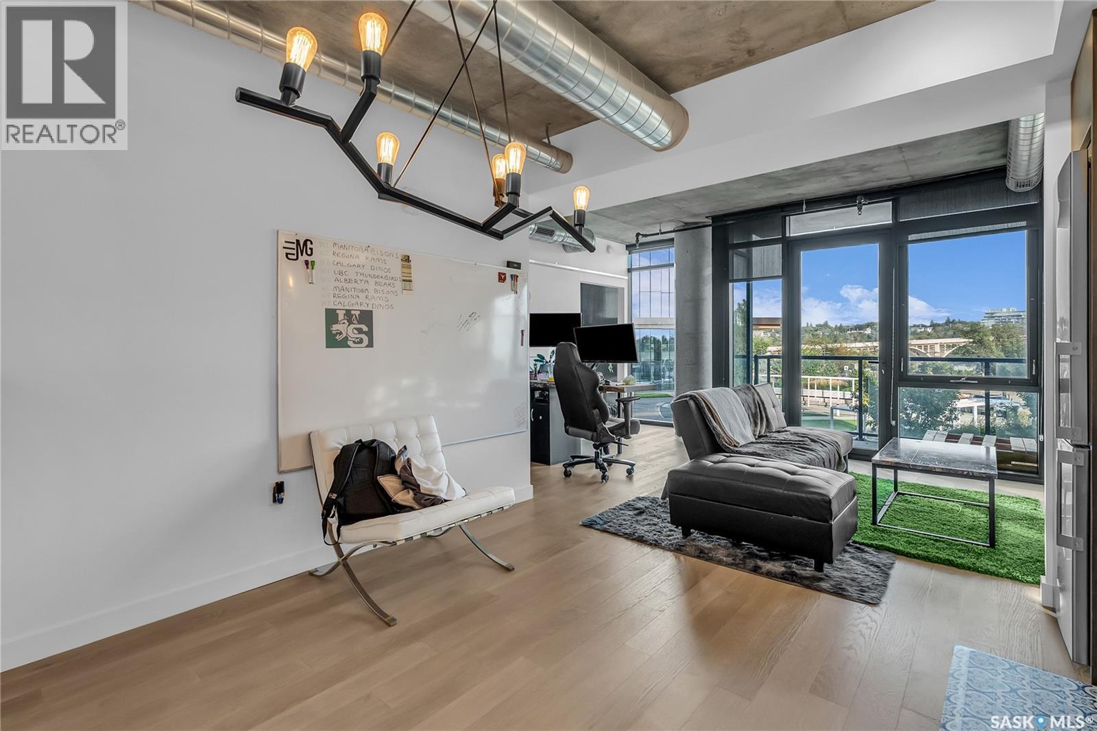 205 490 2nd Avenue S, Saskatoon, Saskatchewan    - Photo 5 - SK024213