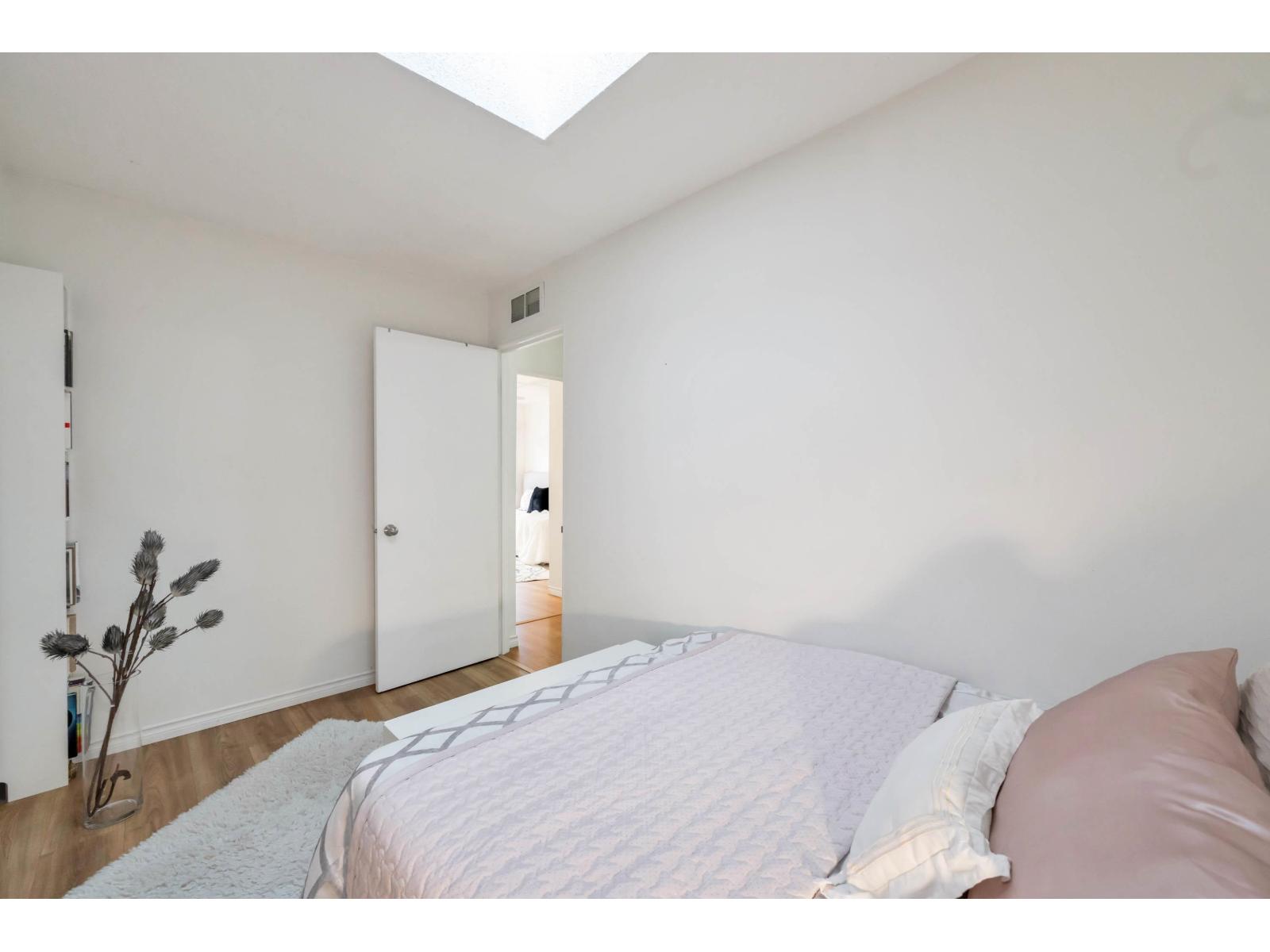 316 15020 North Bluff Road, White Rock, British Columbia  V4B 5A4 - Photo 18 - R3068107