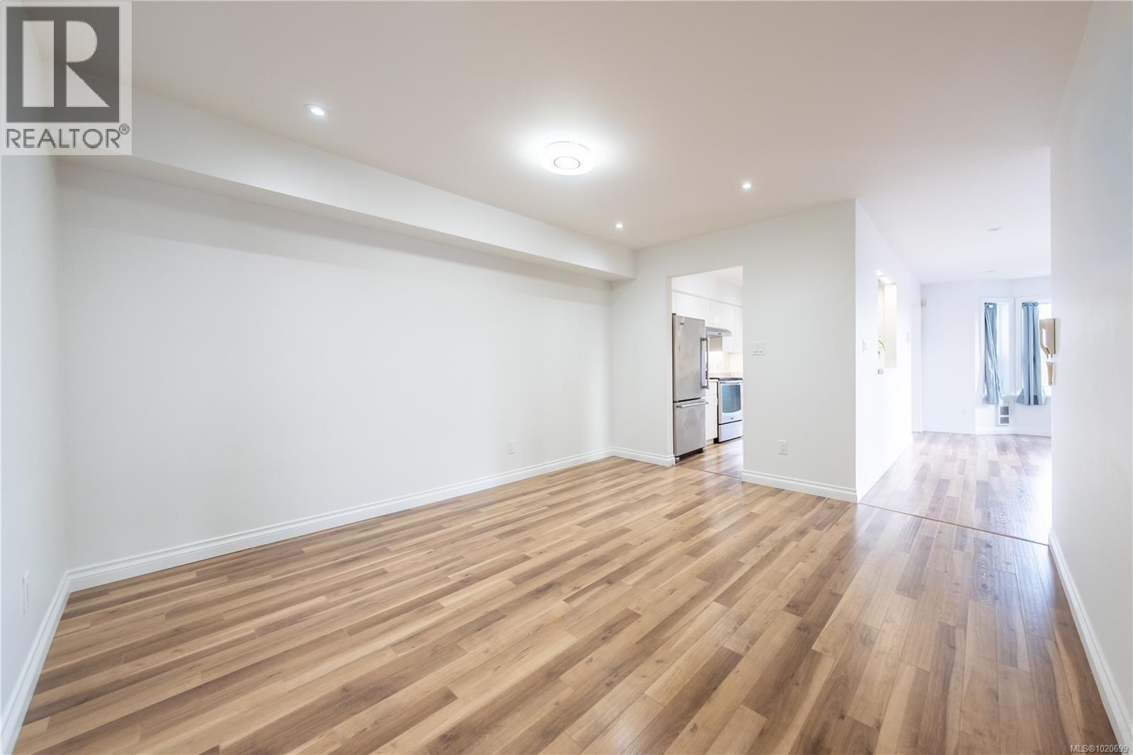 201 327 Prideaux St, Nanaimo, British Columbia  V9R 2N4 - Photo 18 - 1020699