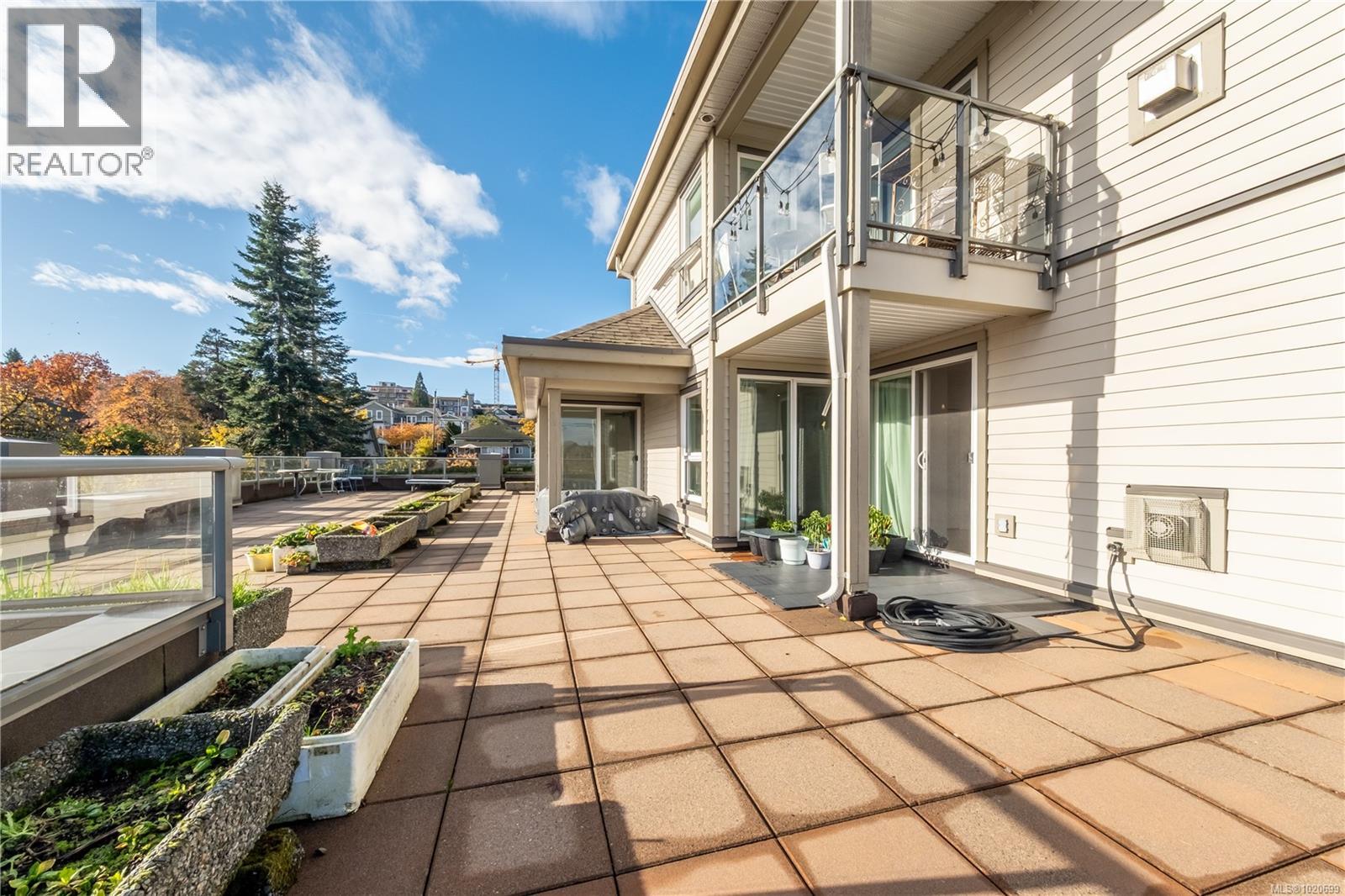 201 327 Prideaux St, Nanaimo, British Columbia  V9R 2N4 - Photo 35 - 1020699