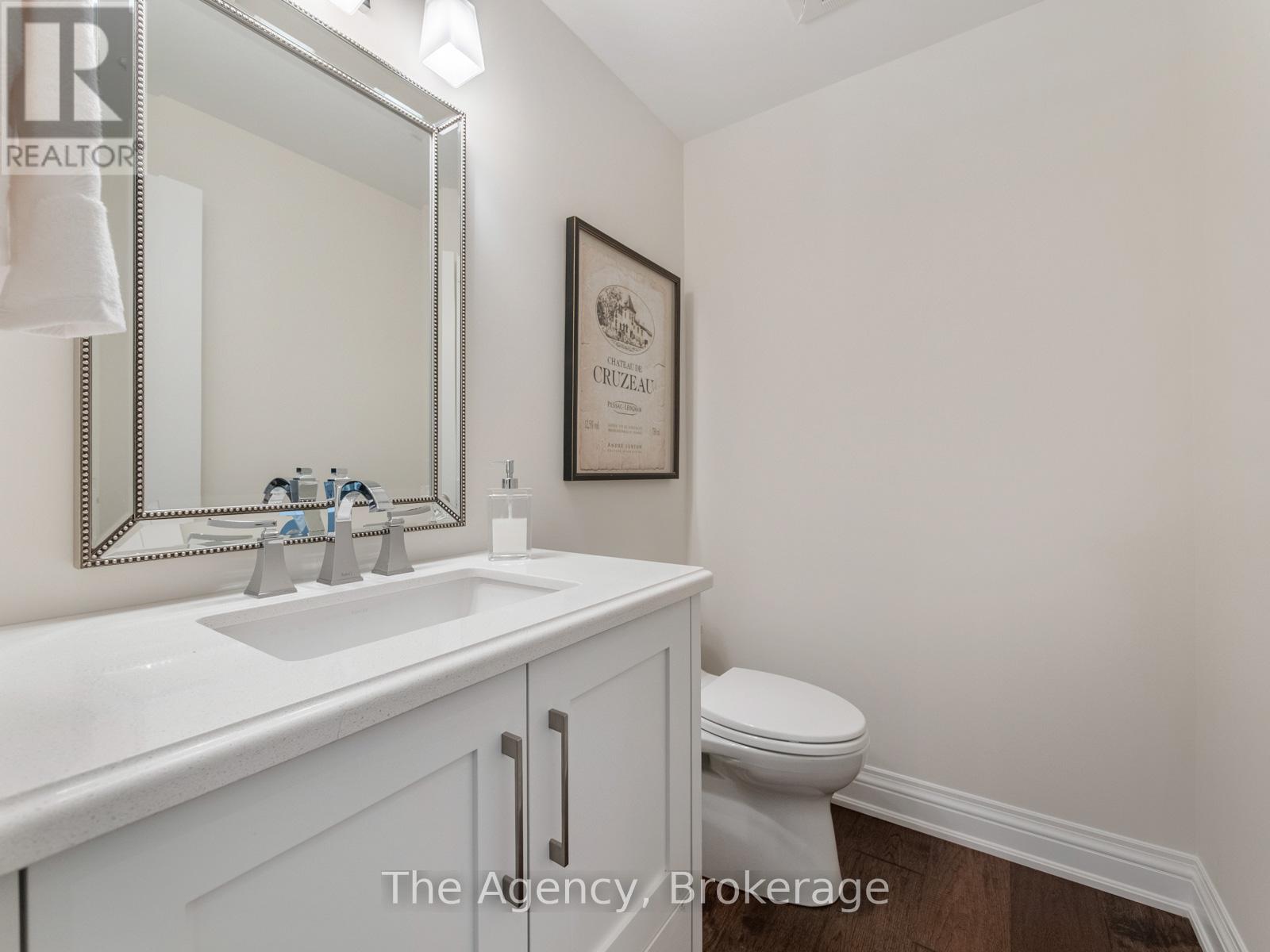 3087 Lakeshore Road, Burlington, Ontario  L7N 1A3 - Photo 20 - W12415644