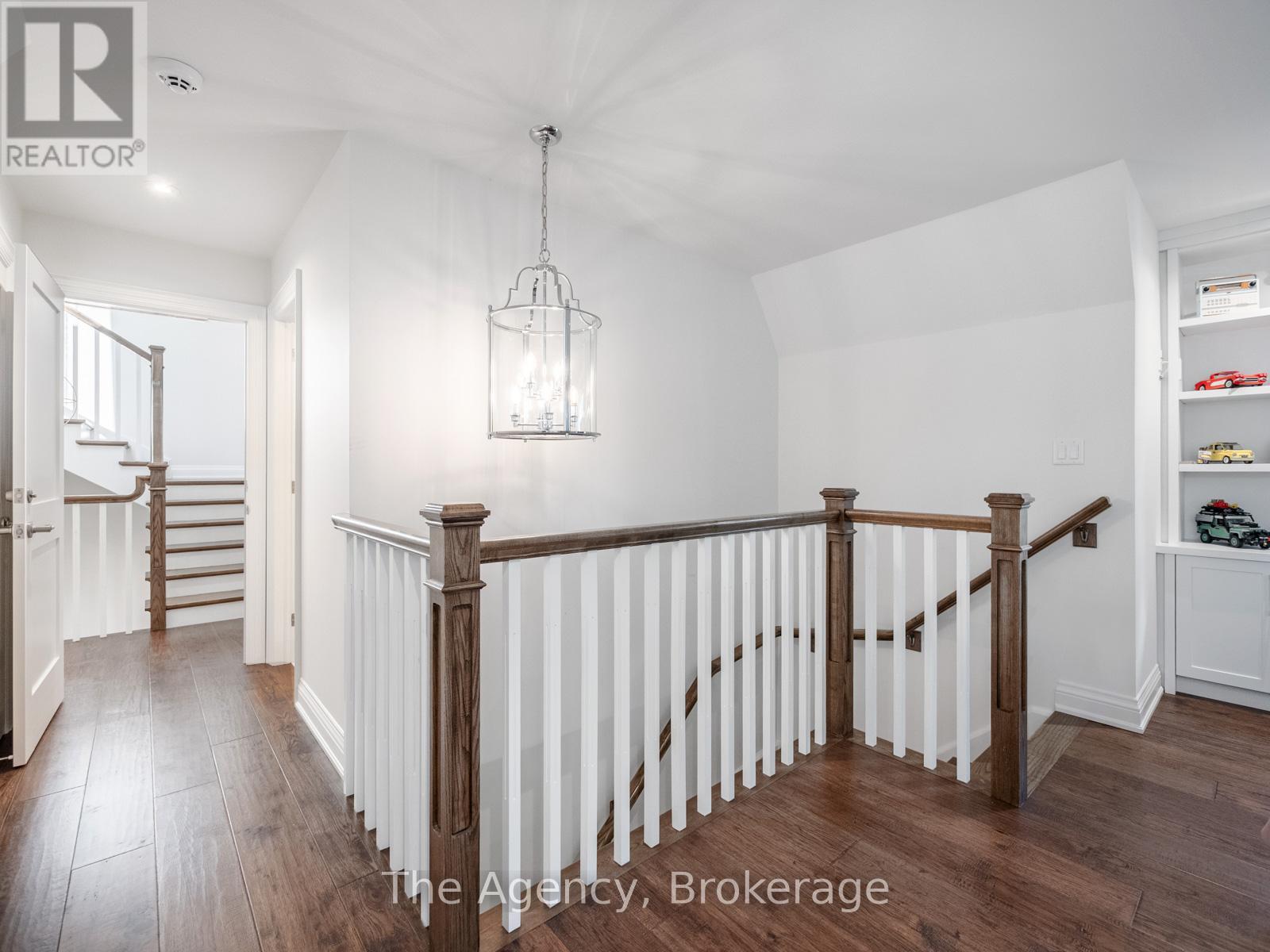 3087 Lakeshore Road, Burlington, Ontario  L7N 1A3 - Photo 27 - W12415644