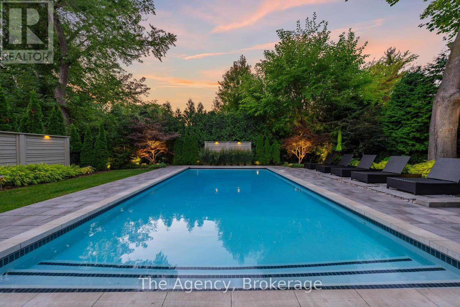 3087 Lakeshore Road, Burlington, Ontario  L7N 1A3 - Photo 43 - W12415644