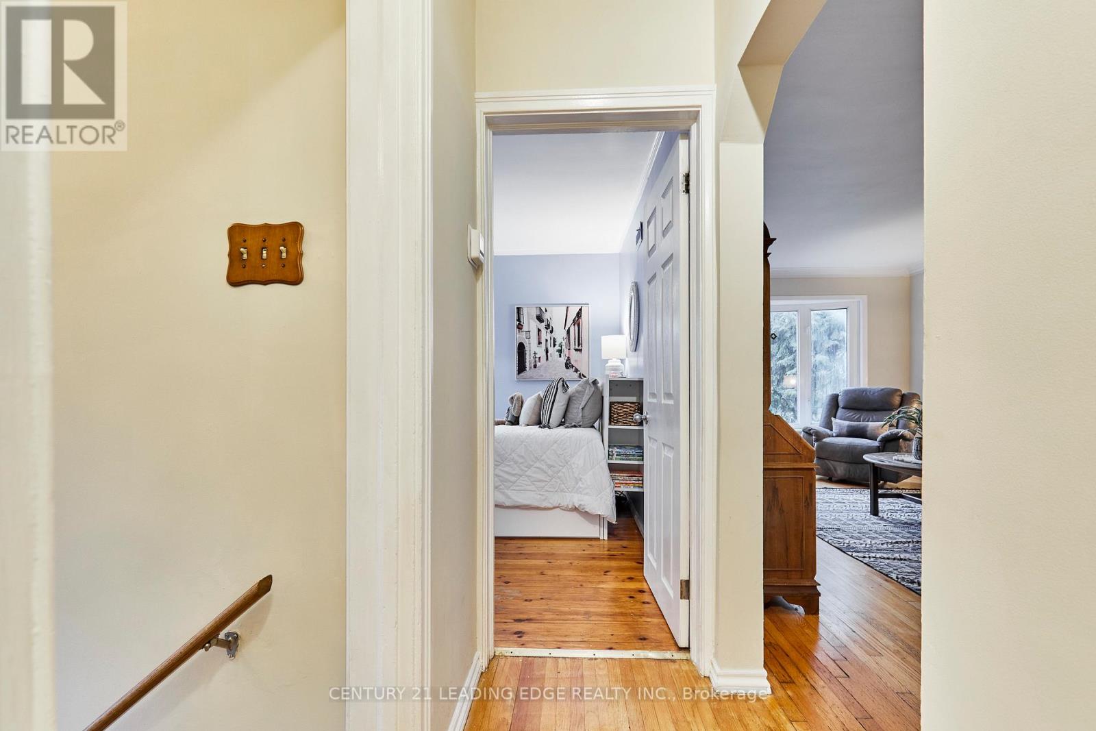 5 Harewood Avenue, Toronto, Ontario  M1M 2R1 - Photo 12 - E12555178