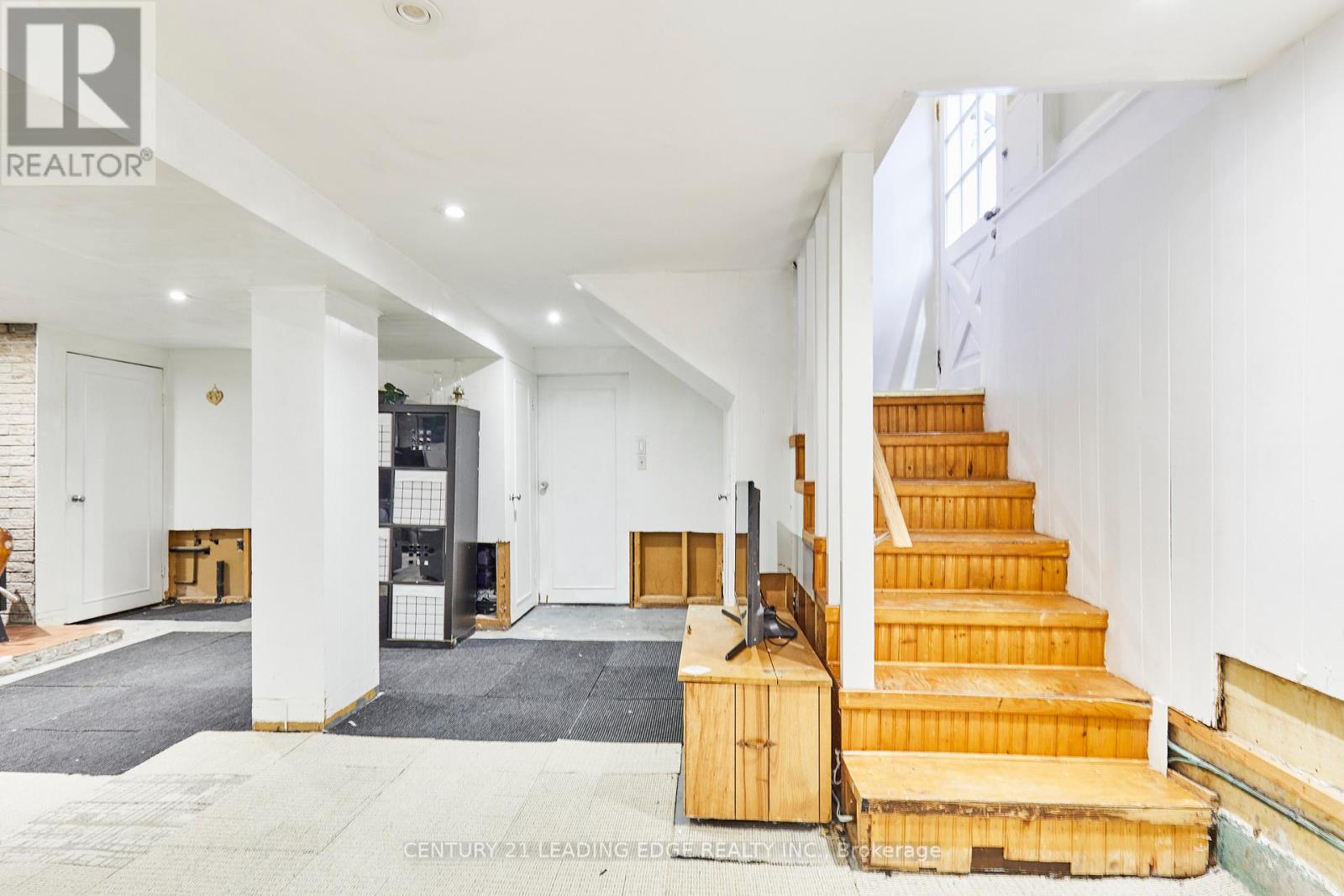 5 Harewood Avenue, Toronto, Ontario  M1M 2R1 - Photo 24 - E12555178