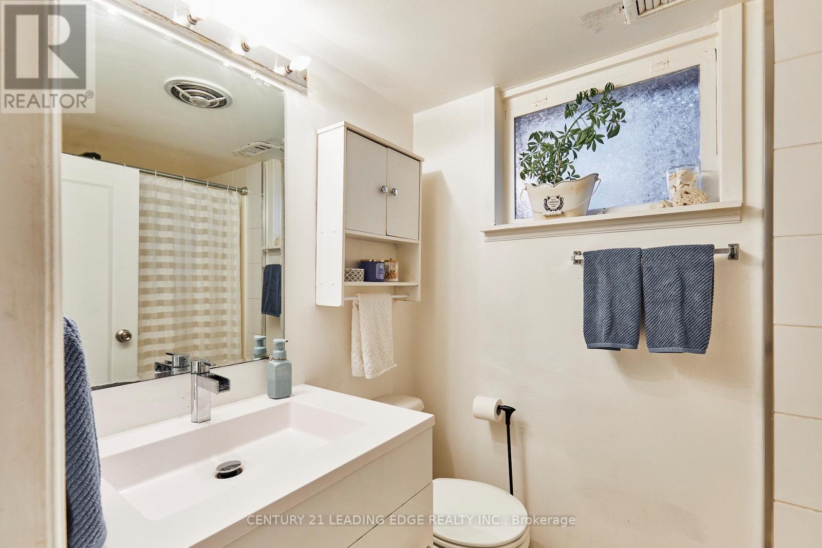 5 Harewood Avenue, Toronto, Ontario  M1M 2R1 - Photo 28 - E12555178