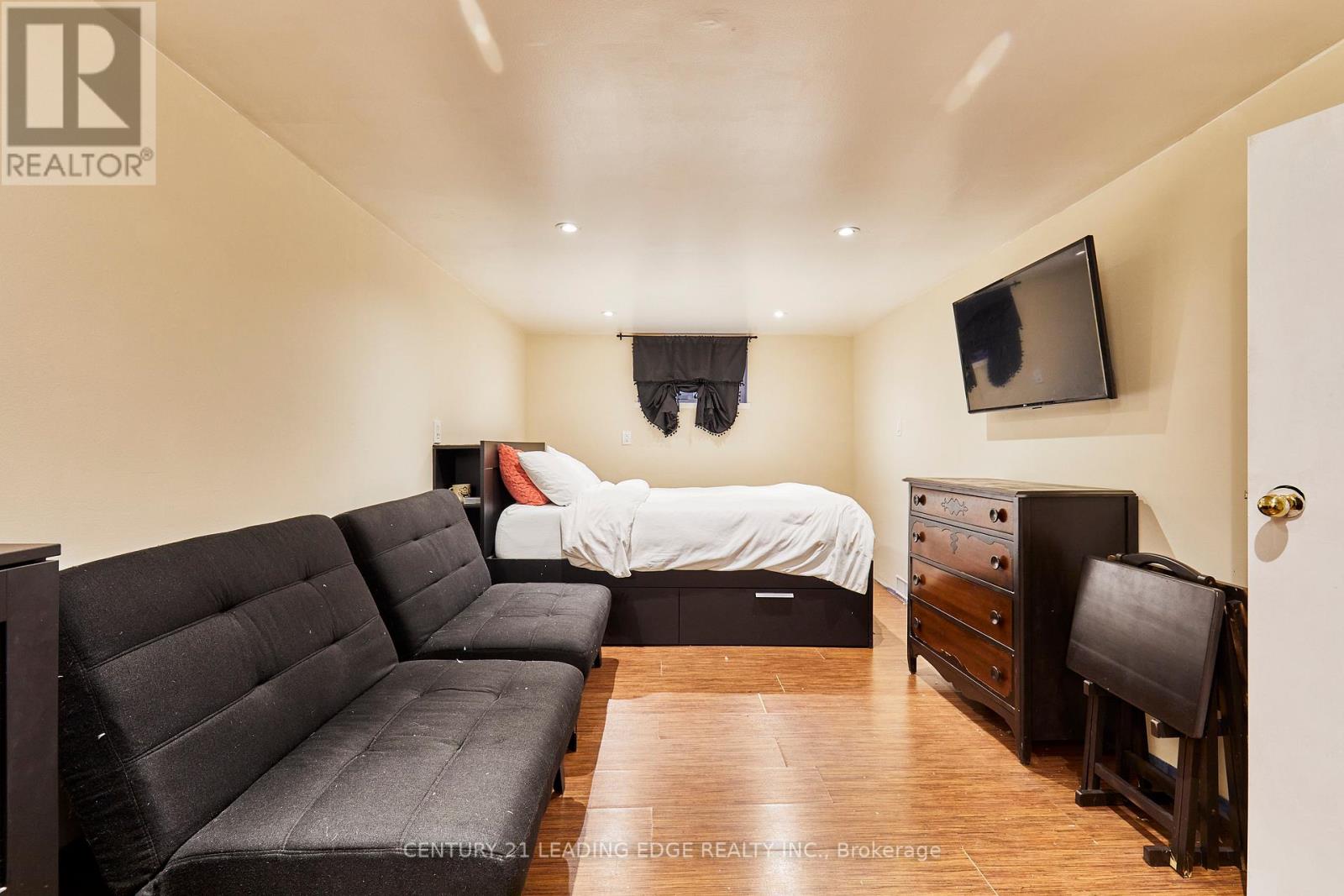 5 Harewood Avenue, Toronto, Ontario  M1M 2R1 - Photo 30 - E12555178