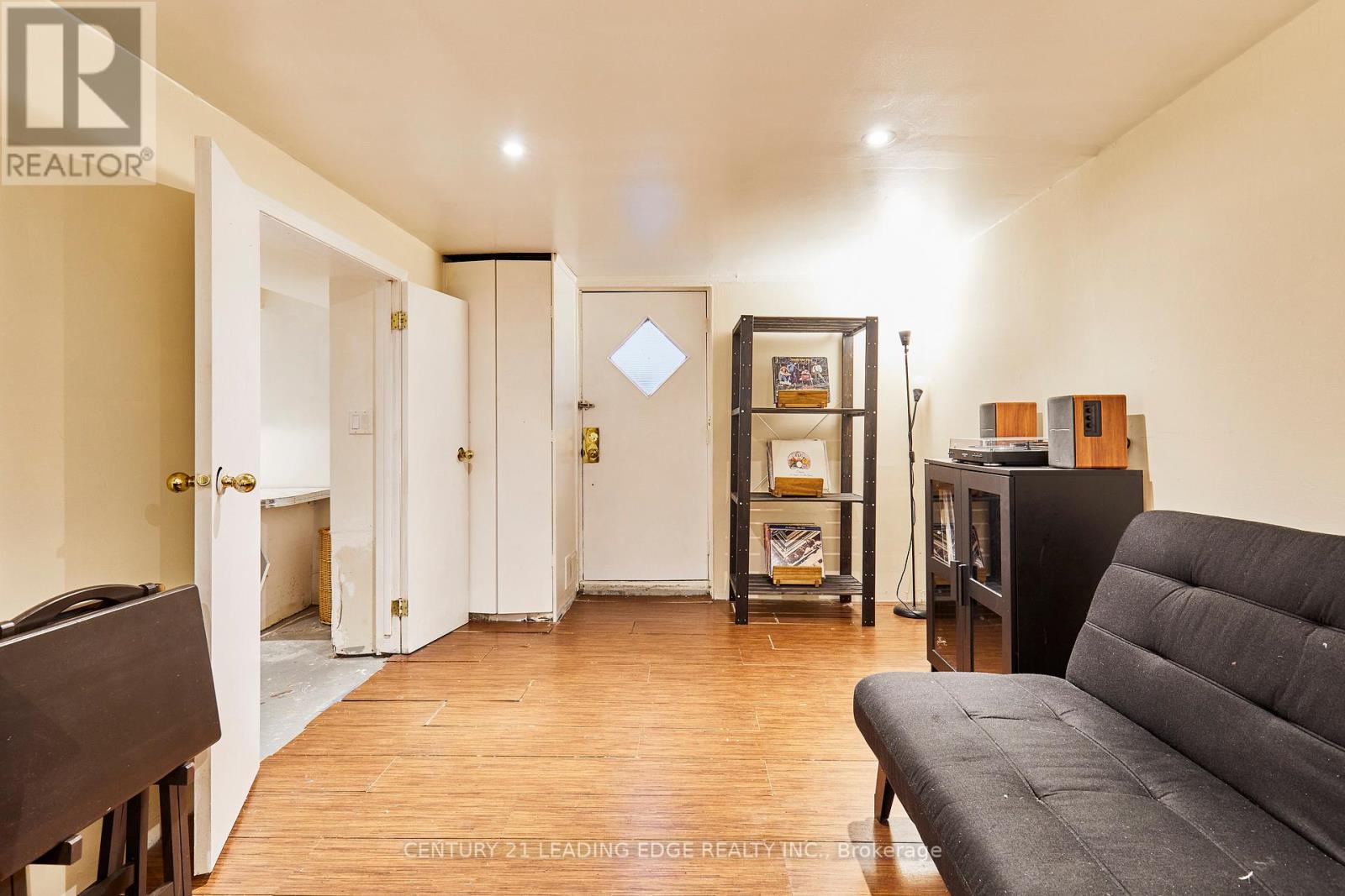 5 Harewood Avenue, Toronto, Ontario  M1M 2R1 - Photo 31 - E12555178