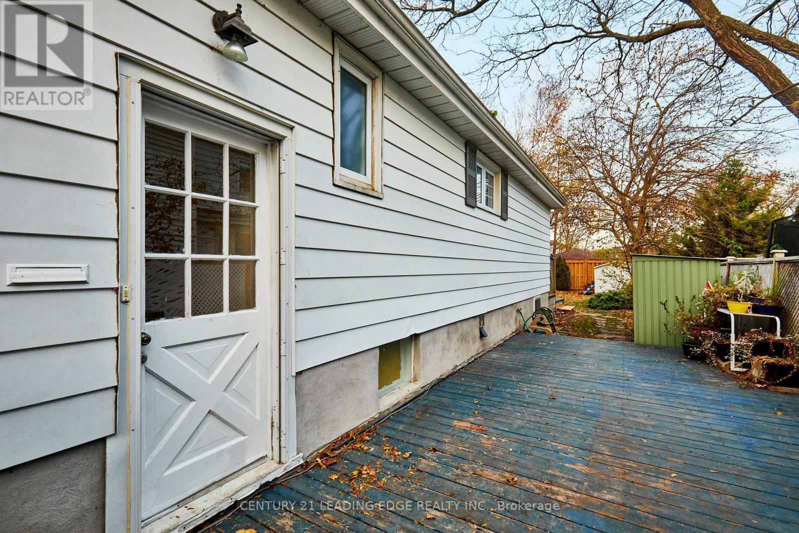 5 Harewood Avenue, Toronto, Ontario  M1M 2R1 - Photo 6 - E12555178