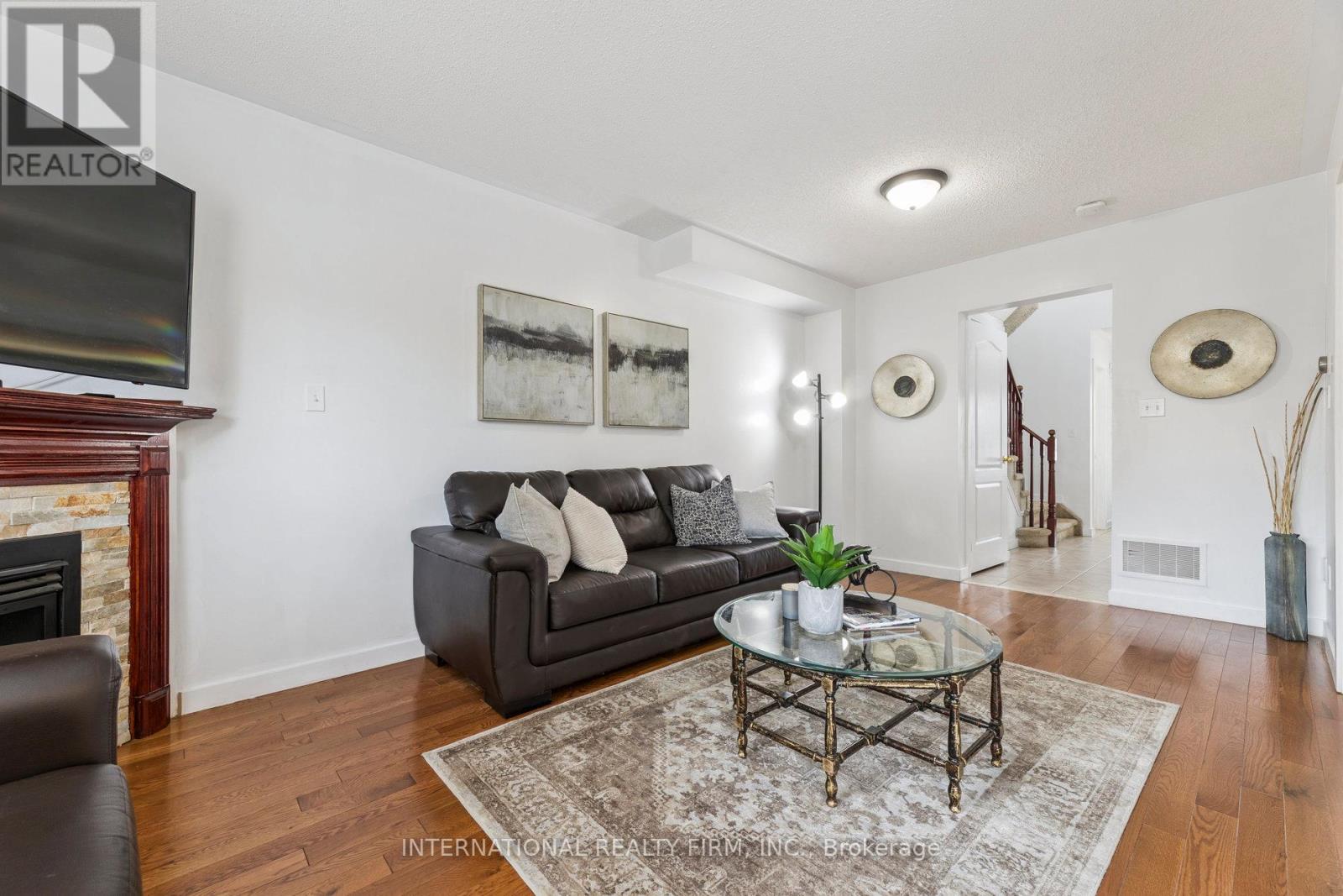 560 Falconridge Drive, Oshawa, Ontario  L1K 0C1 - Photo 12 - E12555298