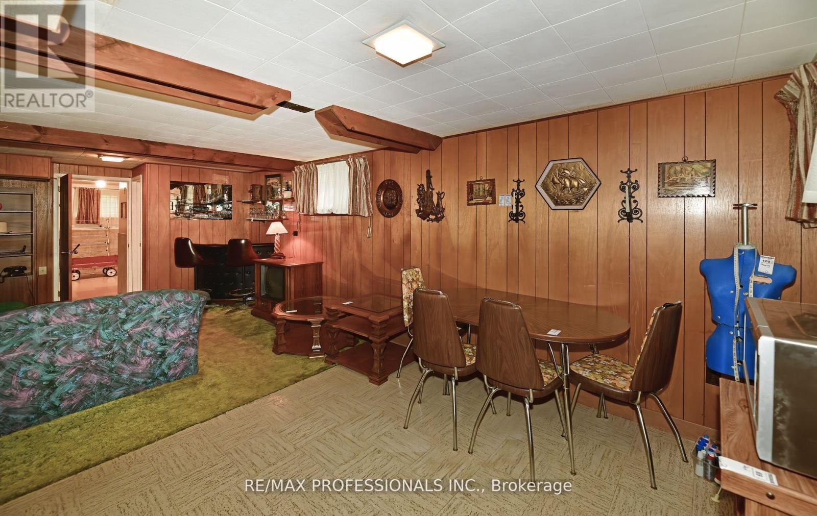 2 Lesterwood Crescent, Toronto, Ontario  M1P 3L4 - Photo 18 - E12555310