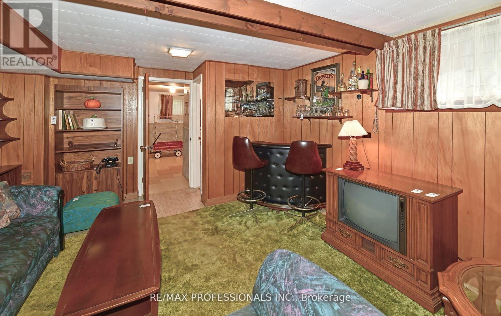 2 Lesterwood Crescent, Toronto, Ontario  M1P 3L4 - Photo 19 - E12555310