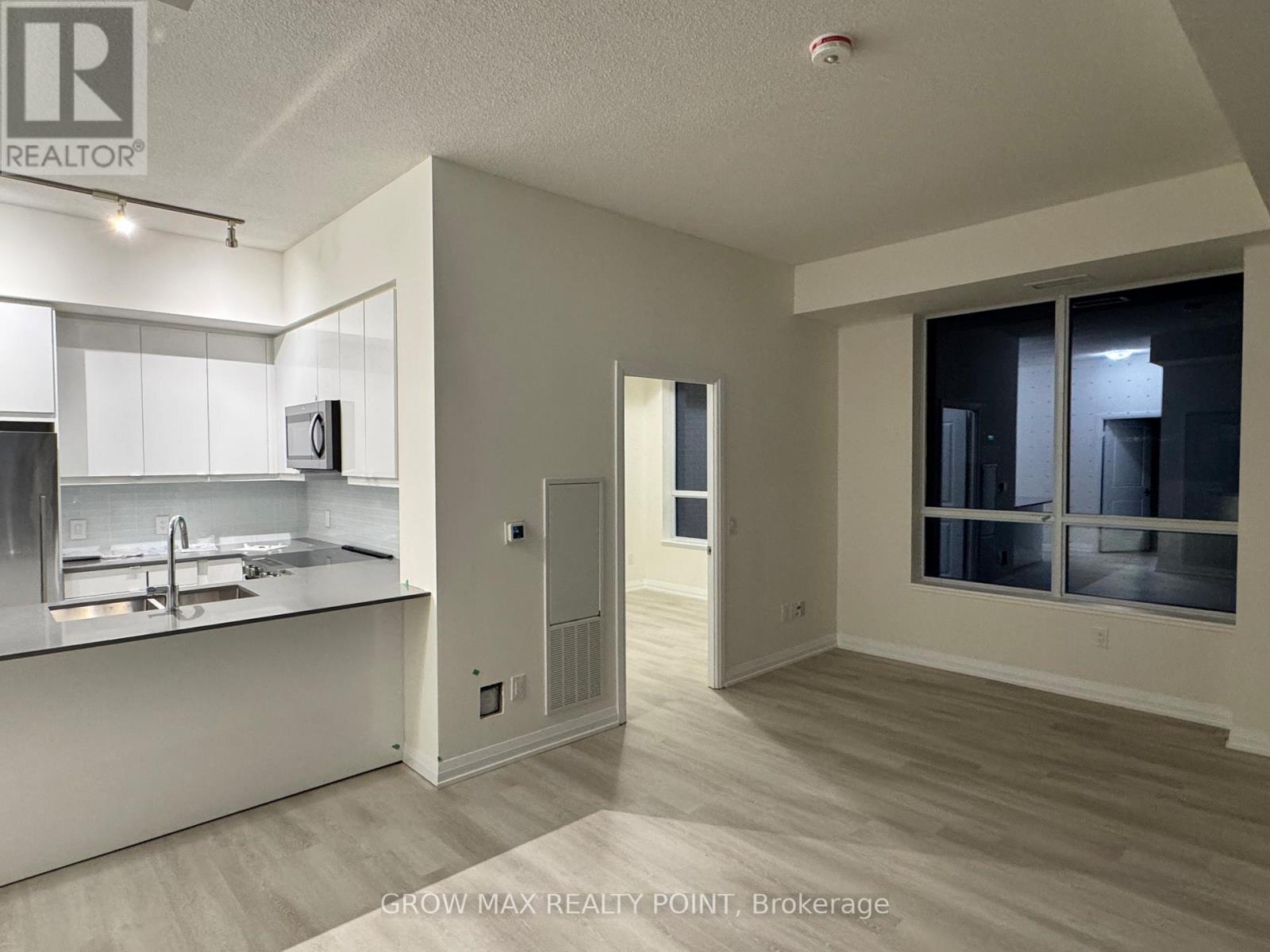 1004 - 3260 Sheppard Avenue E, Toronto, Ontario  M1T 0B5 - Photo 6 - E12555328