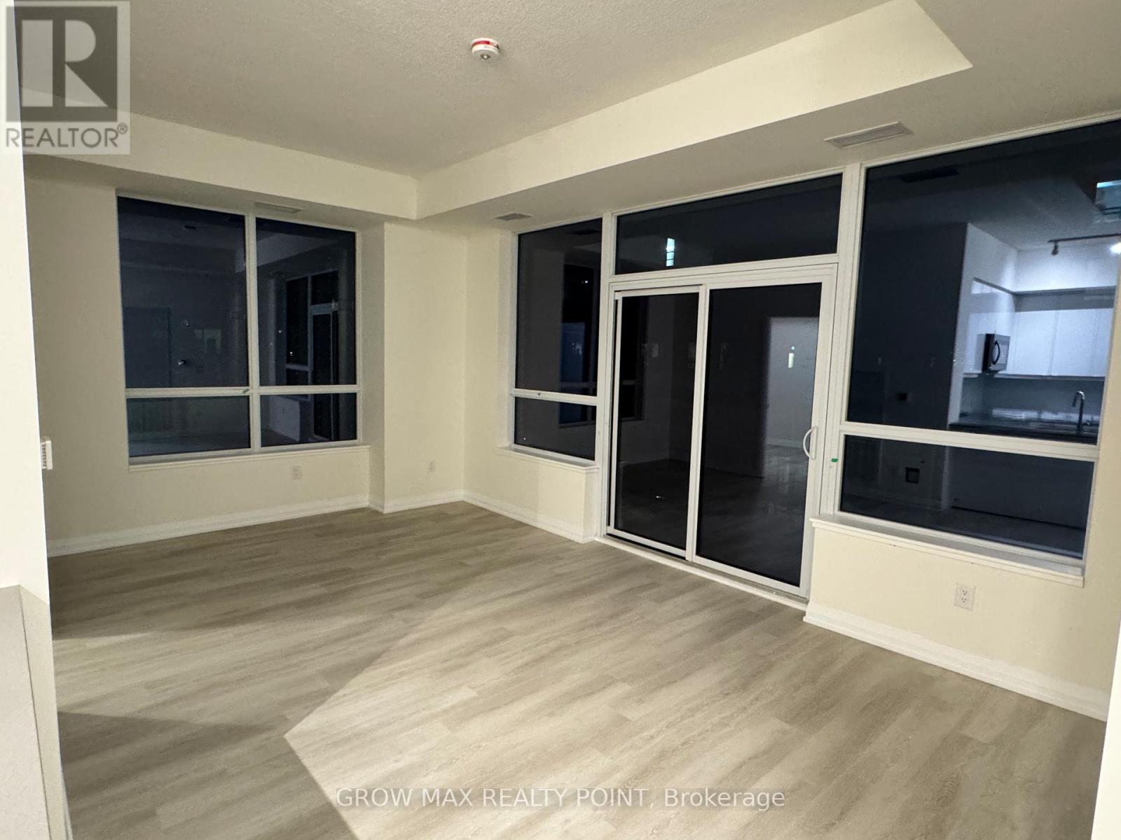 1004 - 3260 Sheppard Avenue E, Toronto, Ontario  M1T 0B5 - Photo 7 - E12555328