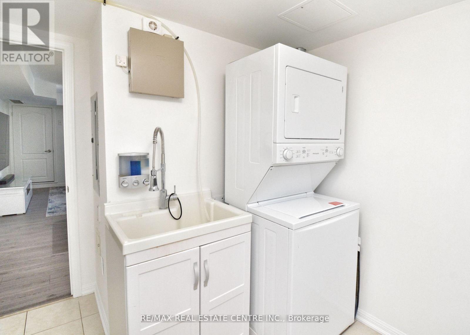 209 - 50 Mulligan Lane, Wasaga Beach, Ontario  L9Z 0C5 - Photo 19 - S12434479