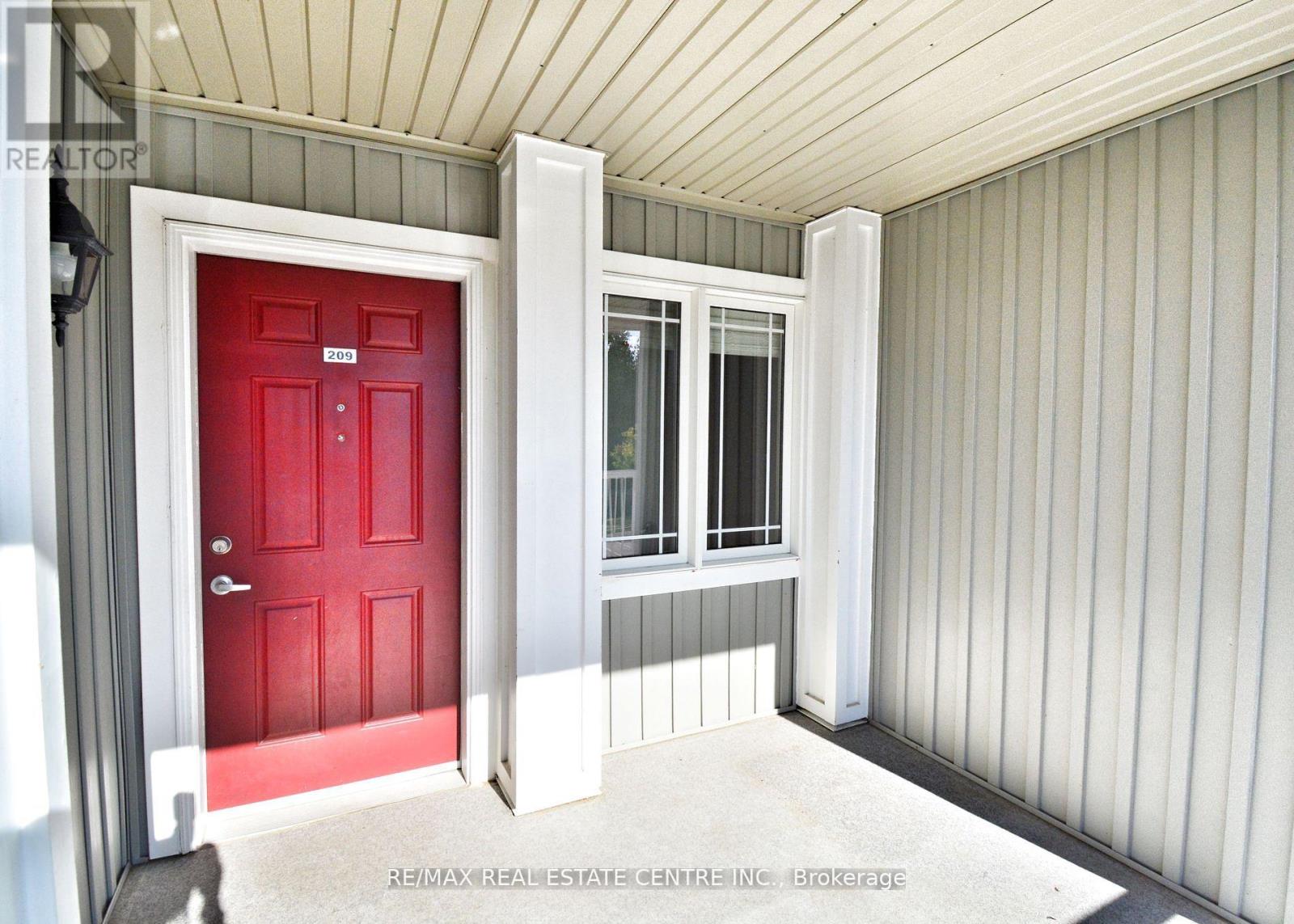 209 - 50 Mulligan Lane, Wasaga Beach, Ontario  L9Z 0C5 - Photo 5 - S12434479