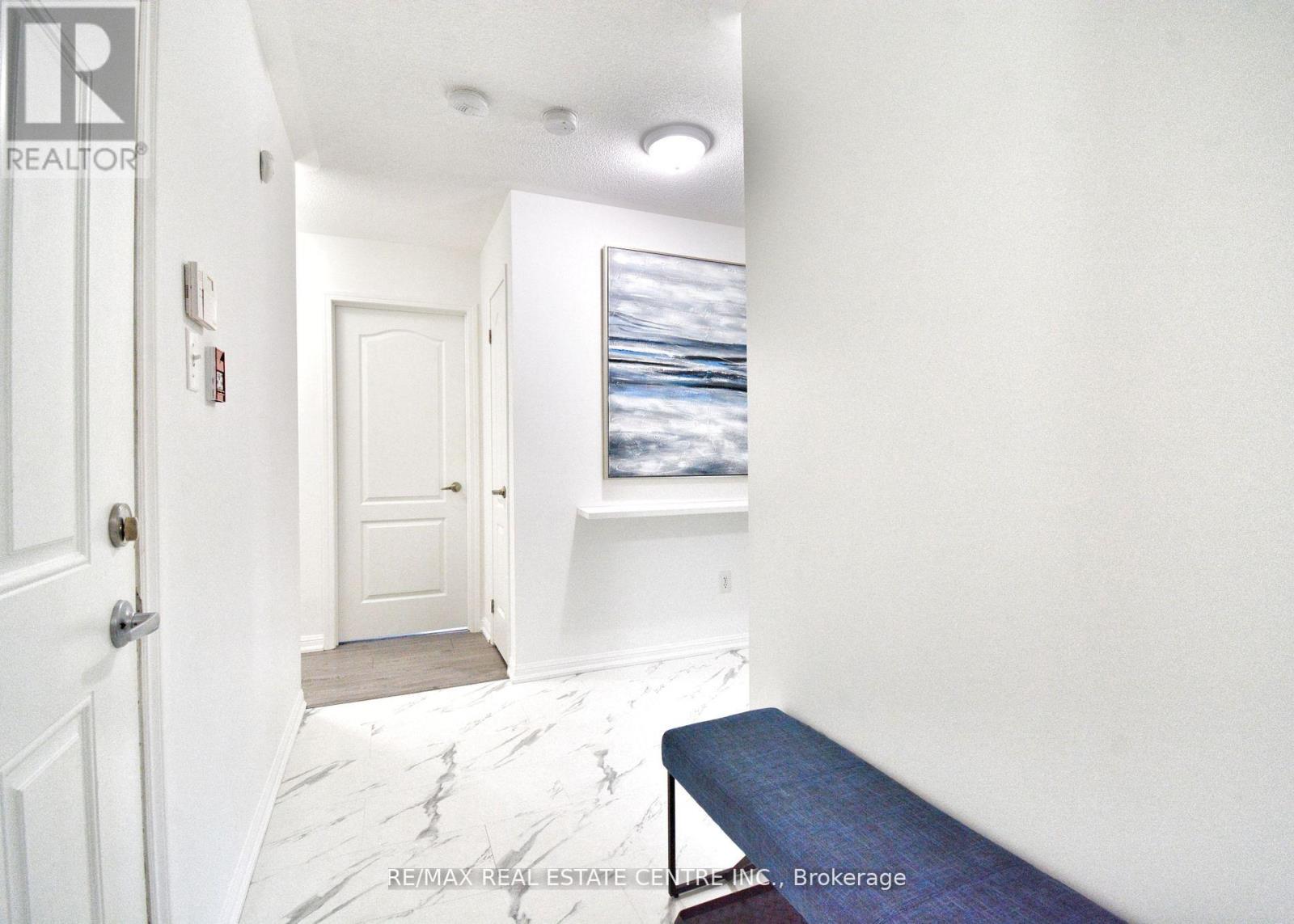 209 - 50 Mulligan Lane, Wasaga Beach, Ontario  L9Z 0C5 - Photo 6 - S12434479