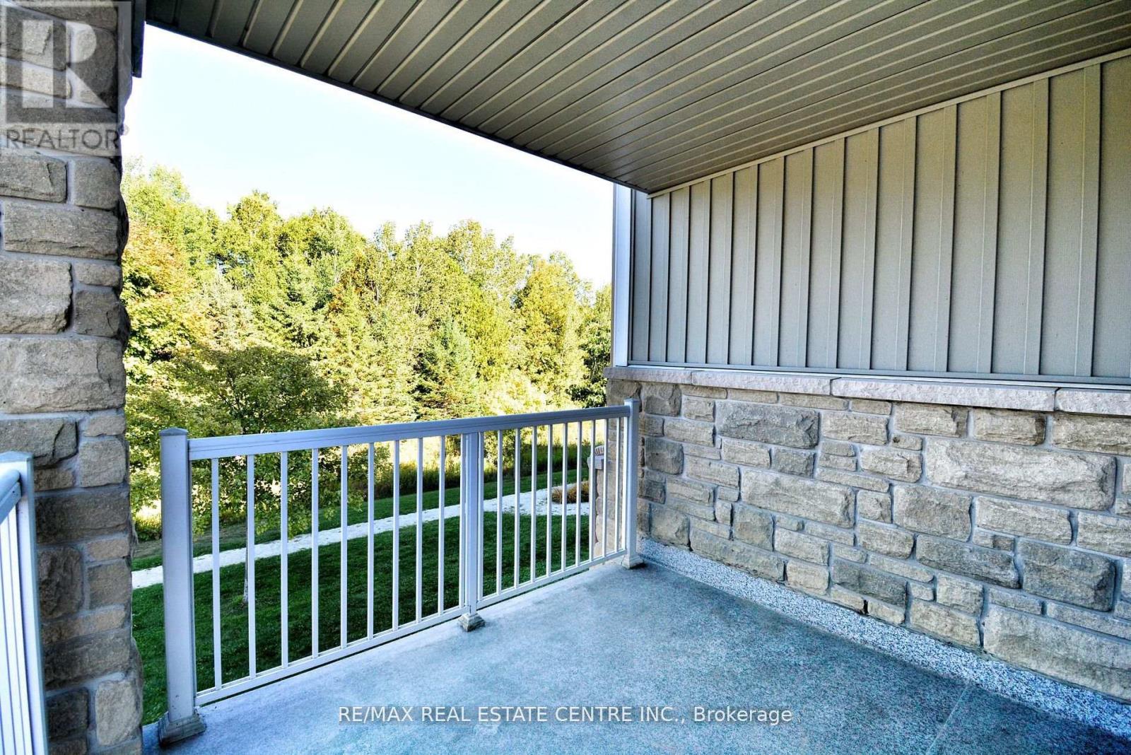 209 - 50 Mulligan Lane, Wasaga Beach, Ontario  L9Z 0C5 - Photo 18 - S12434479