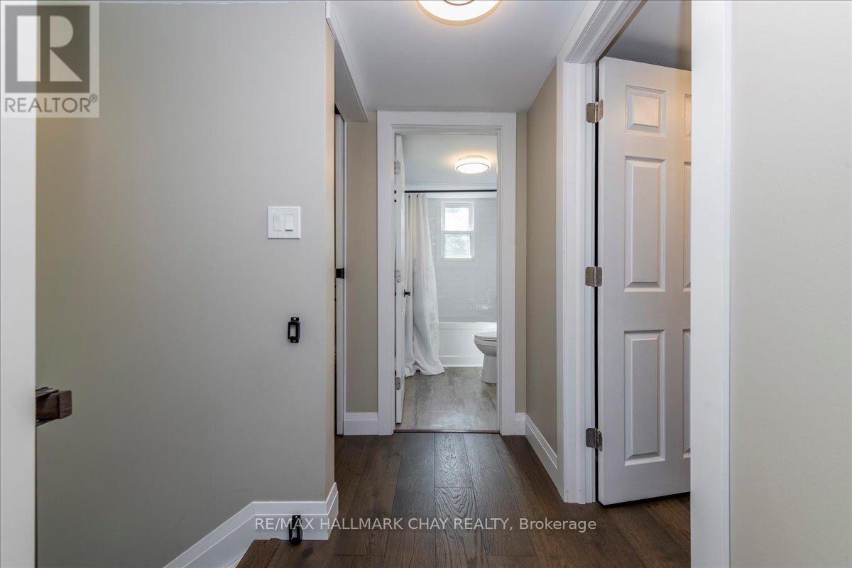 3366 Muskoka Street, Severn, Ontario  L0K 2B0 - Photo 13 - S12246721