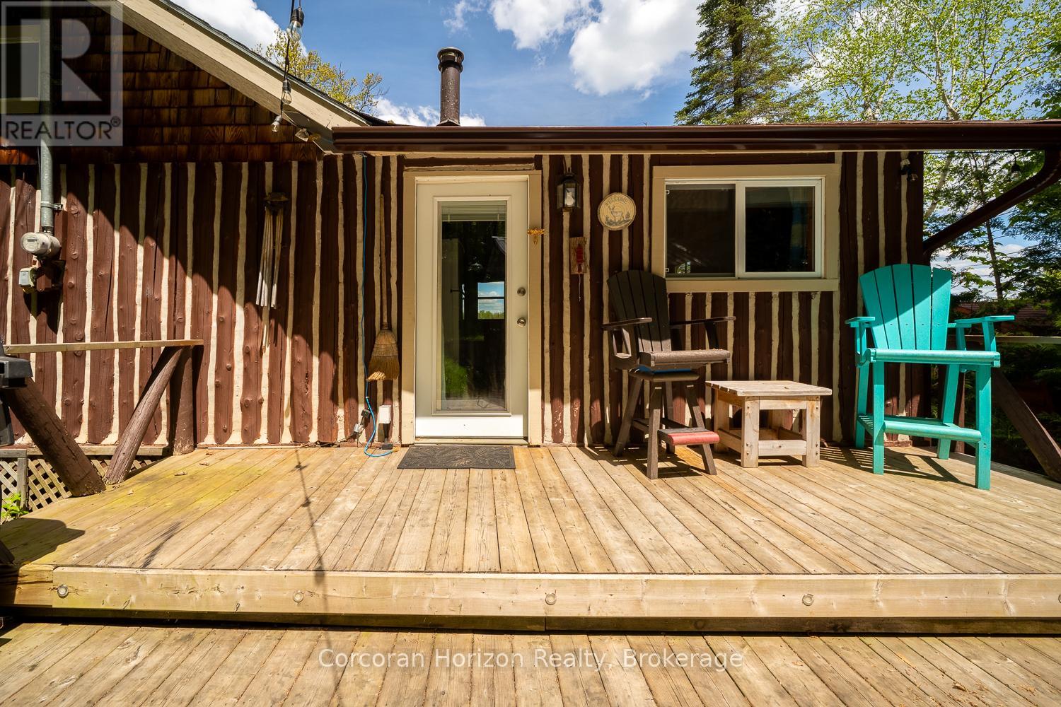 247 Mainhood Road, Huntsville, Ontario  P0B 1M0 - Photo 18 - X12374498