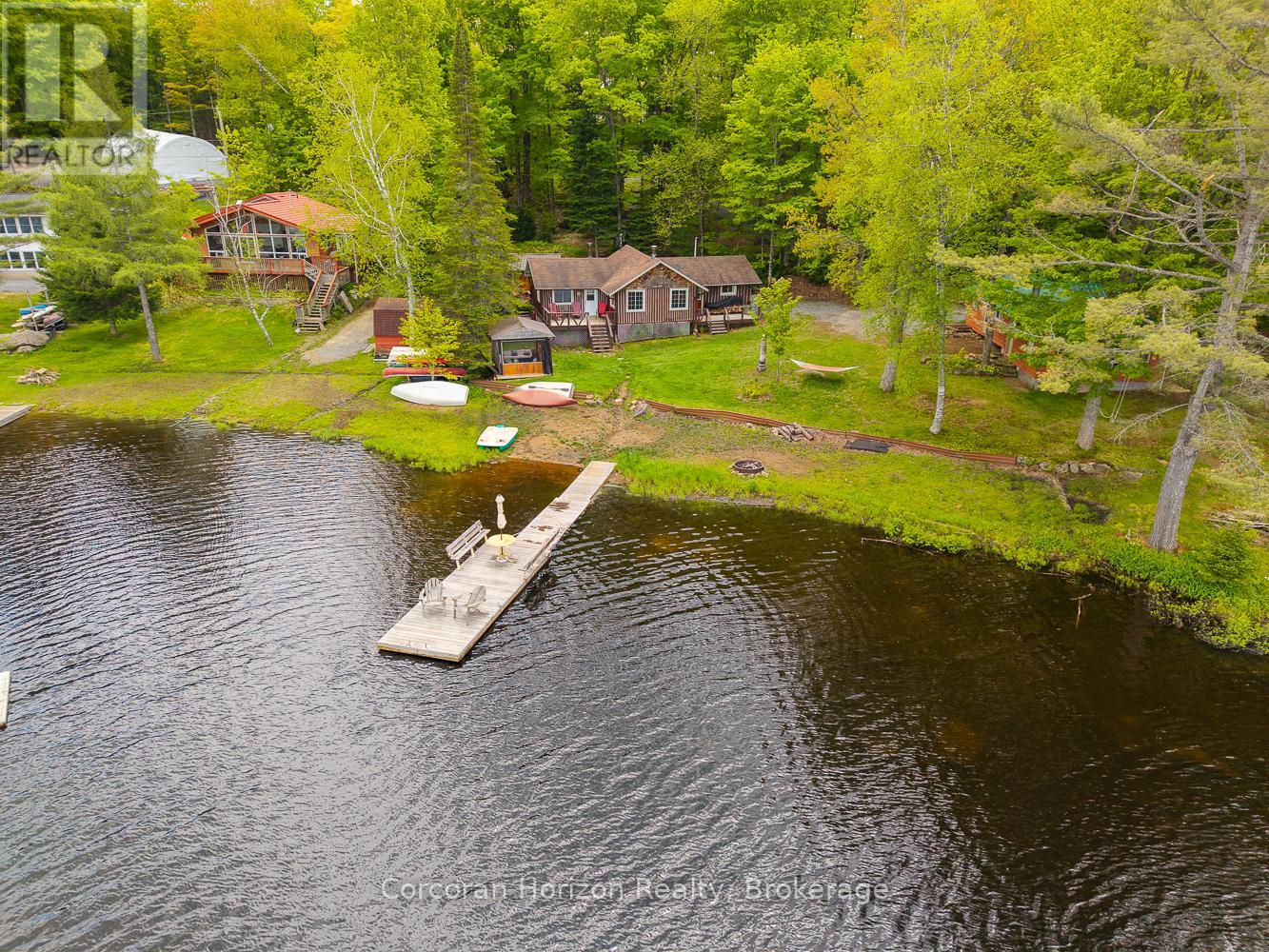 247 Mainhood Road, Huntsville, Ontario  P0B 1M0 - Photo 3 - X12374498