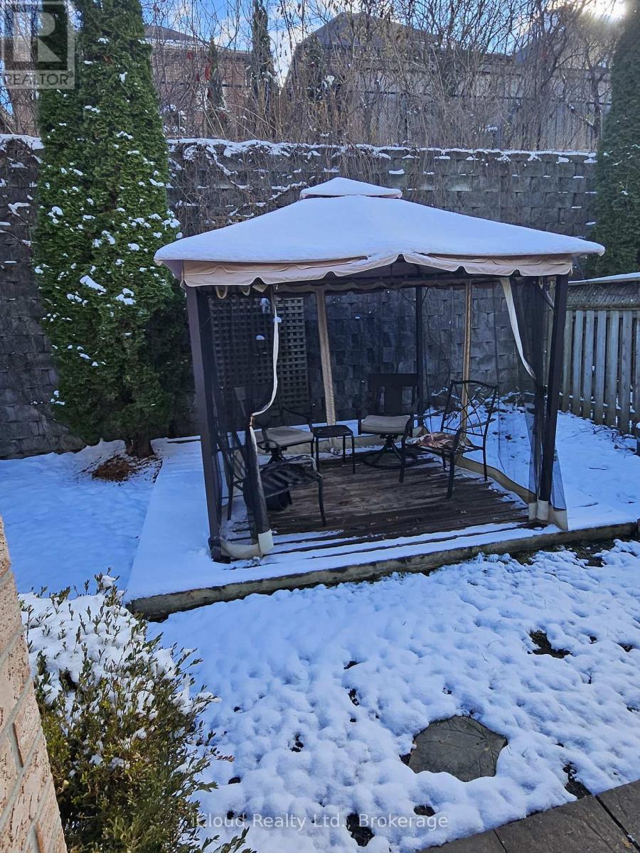 500 Stone Road, Aurora, Ontario  L4G 6Z7 - Photo 24 - N12555210