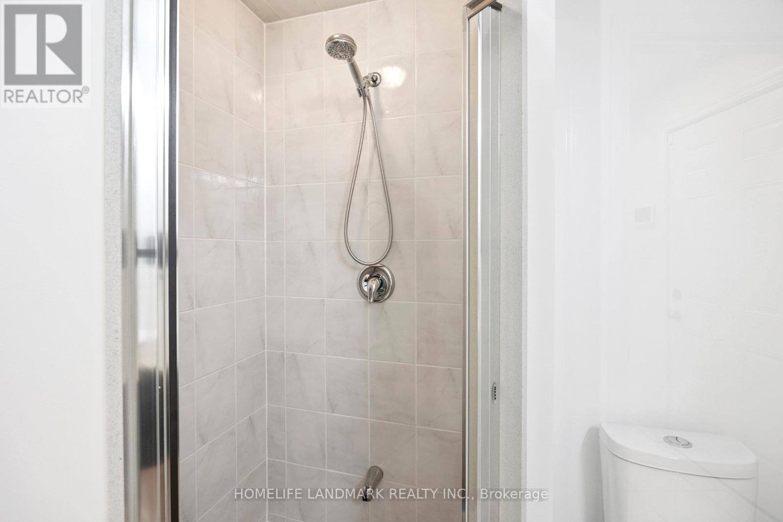 56 Donald Buttress Boulevard W, Markham, Ontario  L6C 0P1 - Photo 12 - N12555244